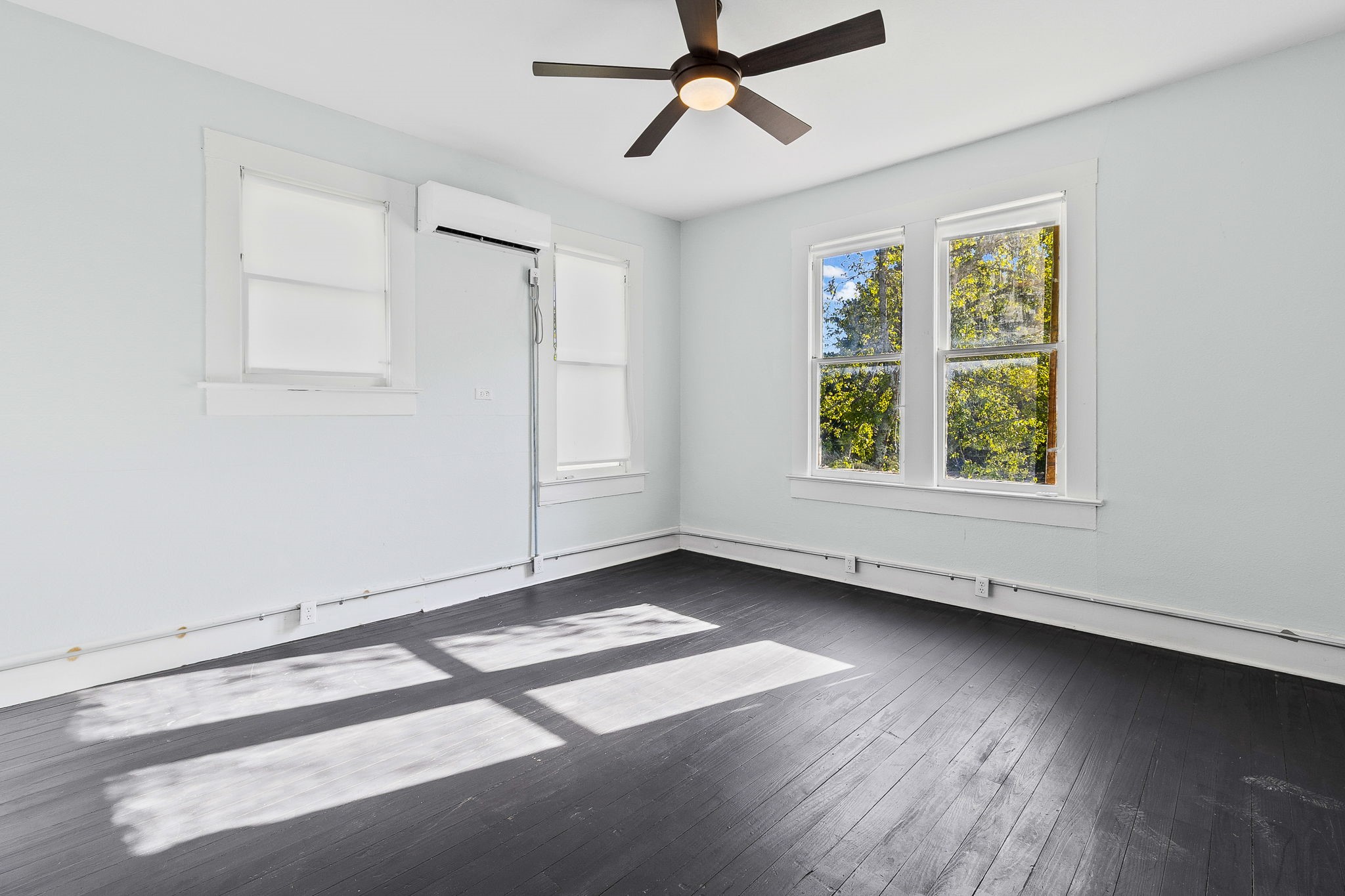 303 S Washington Avenue Property Photo 14