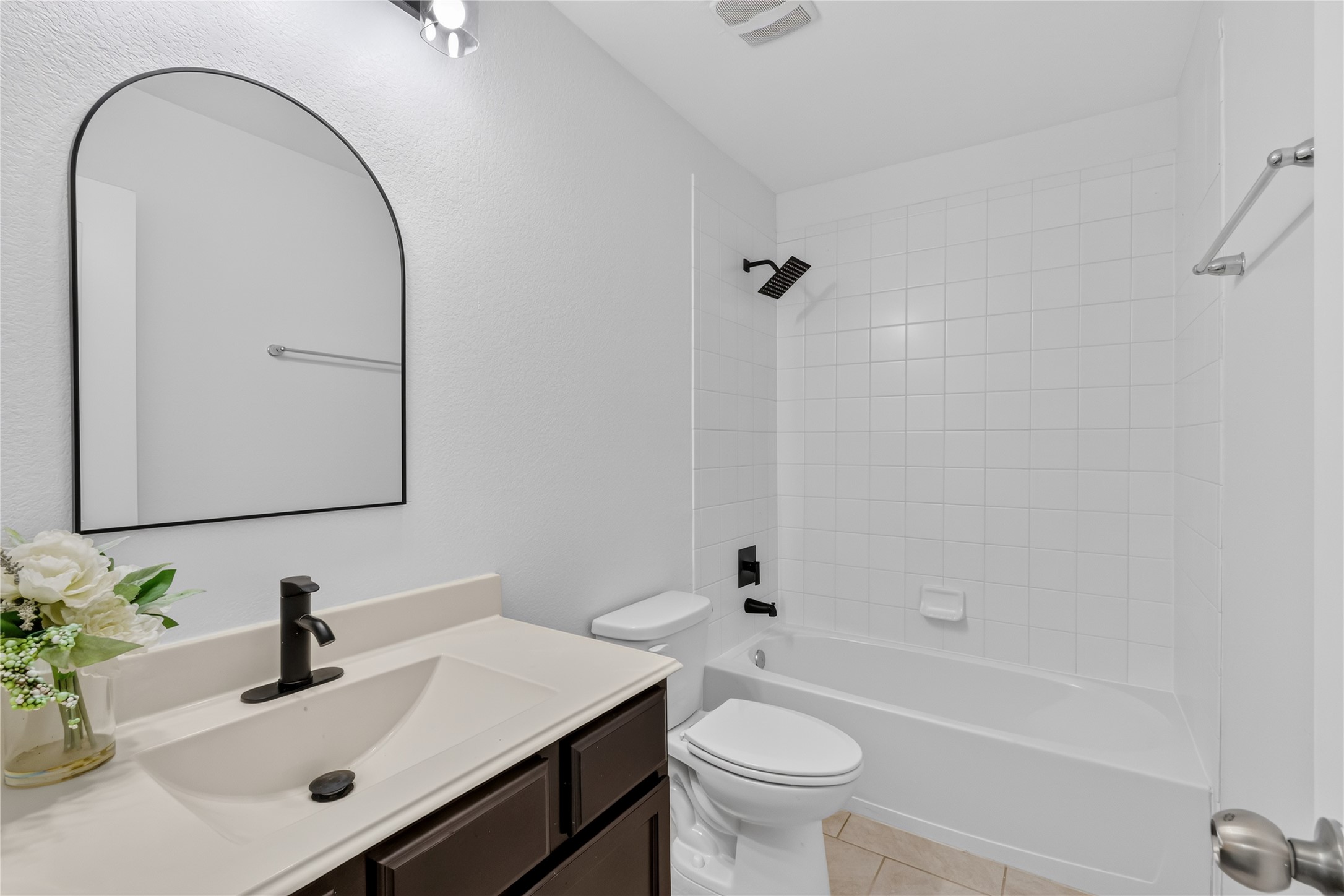 2207 Manchester Crossing Drive Property Photo 35