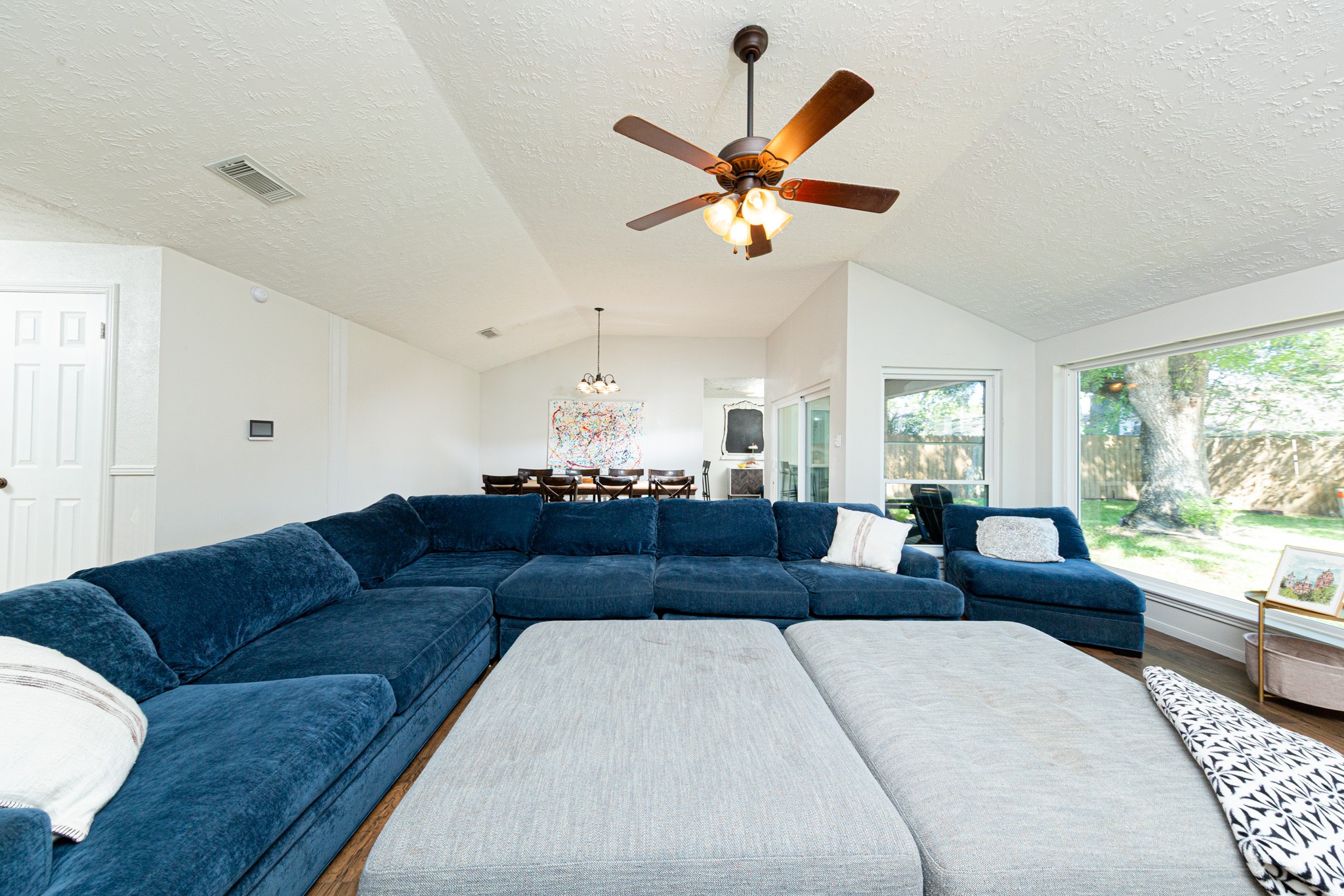 21338 Highland Knolls Drive Property Photo 10
