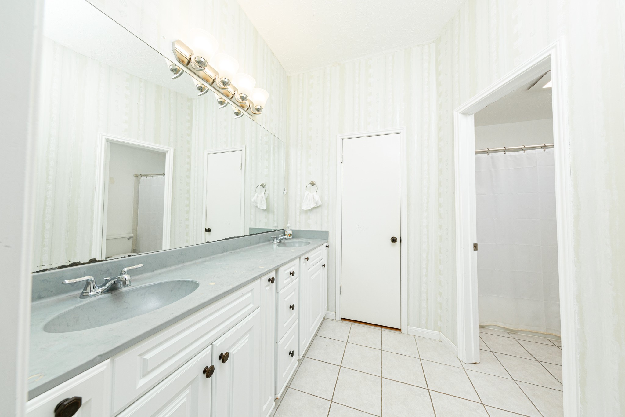 21338 Highland Knolls Drive Property Photo 44