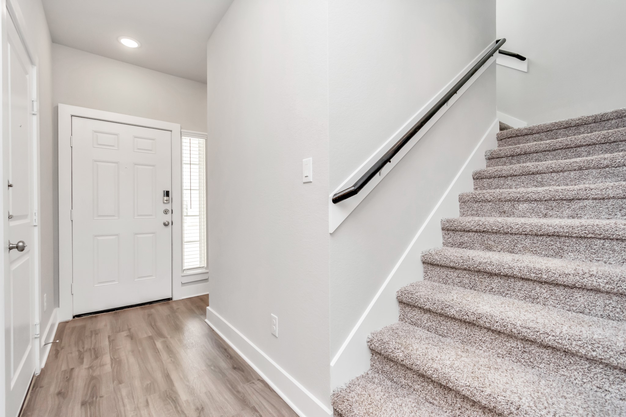 21035 Montego Breeze Lane Property Photo 3