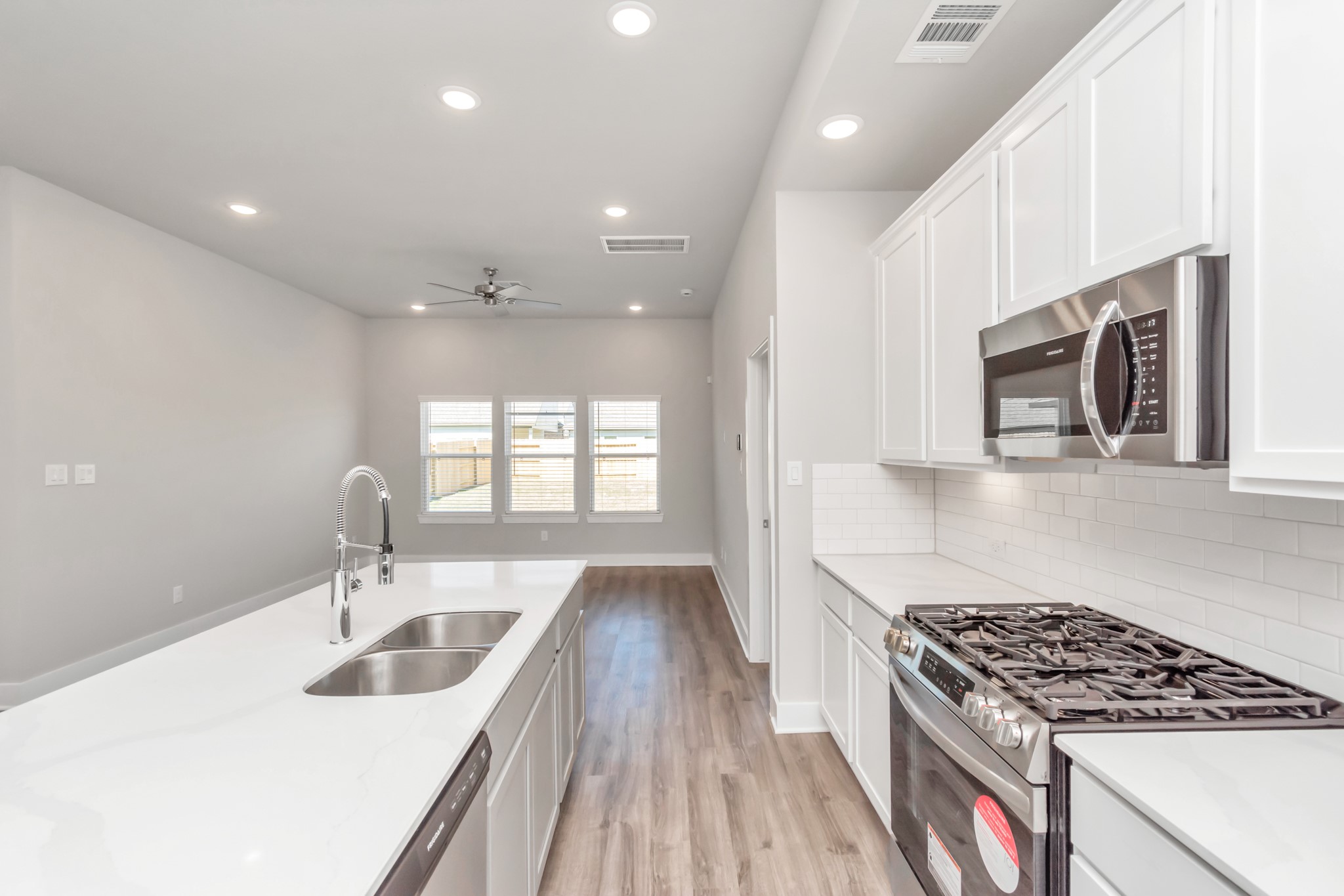 21035 Montego Breeze Lane Property Photo 7