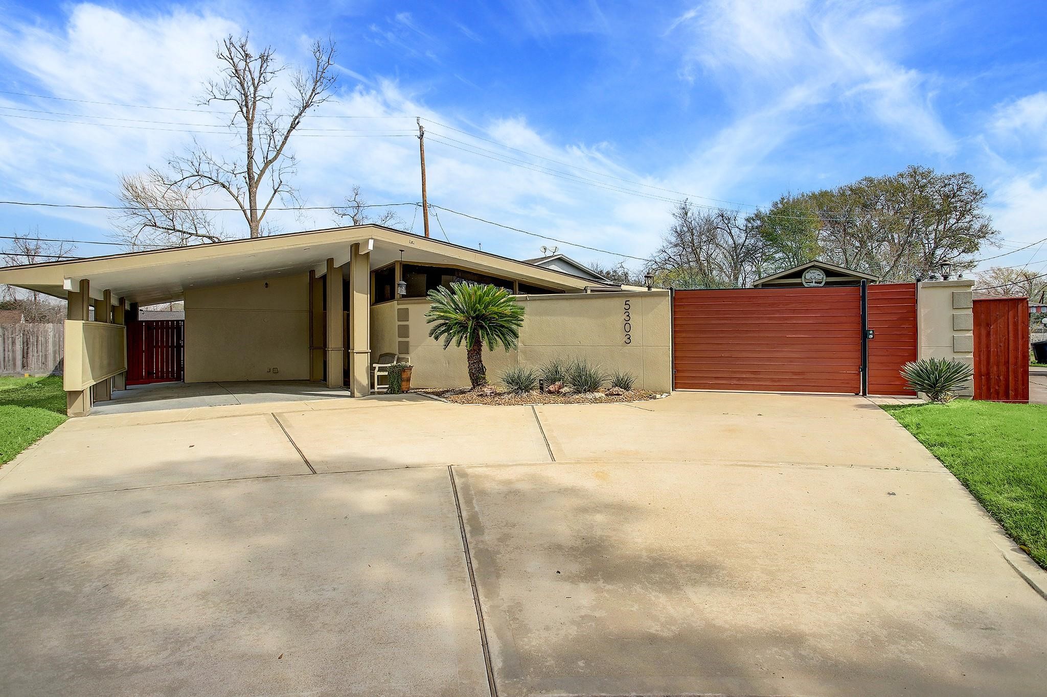 5303 Tallow Lane Property Photo 21