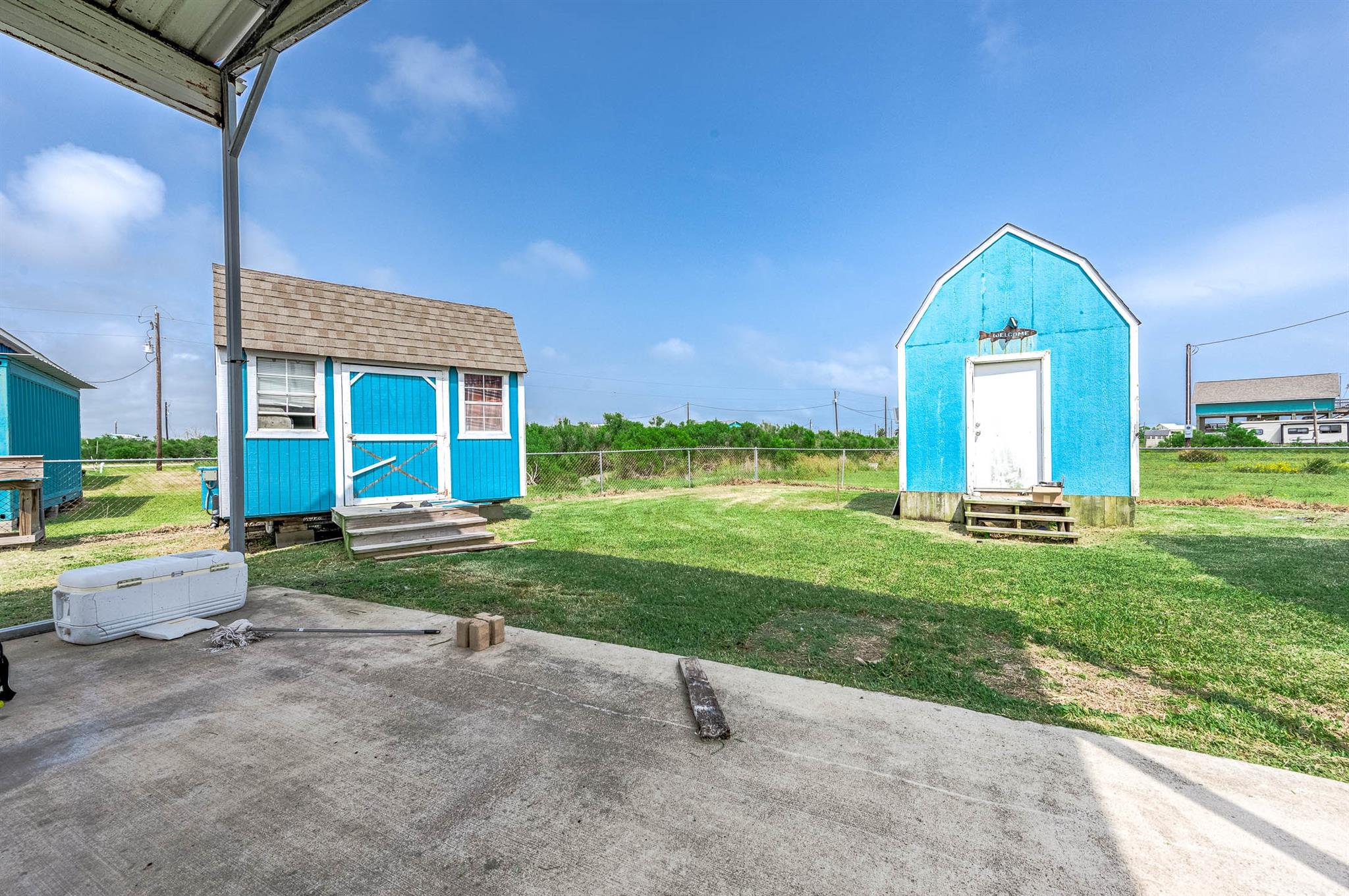 37 White Cap Street, Sargent Tx 77414 Property Photo 4