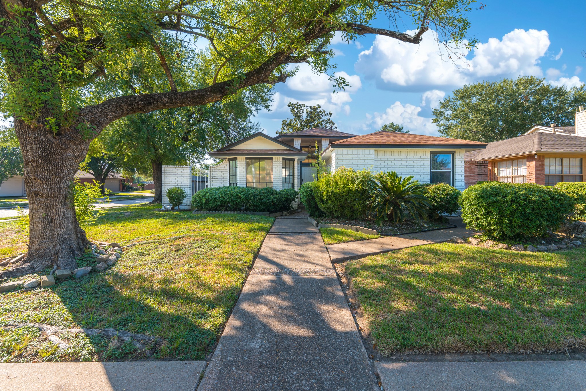 3403 N Ramsgate Drive Property Photo 1
