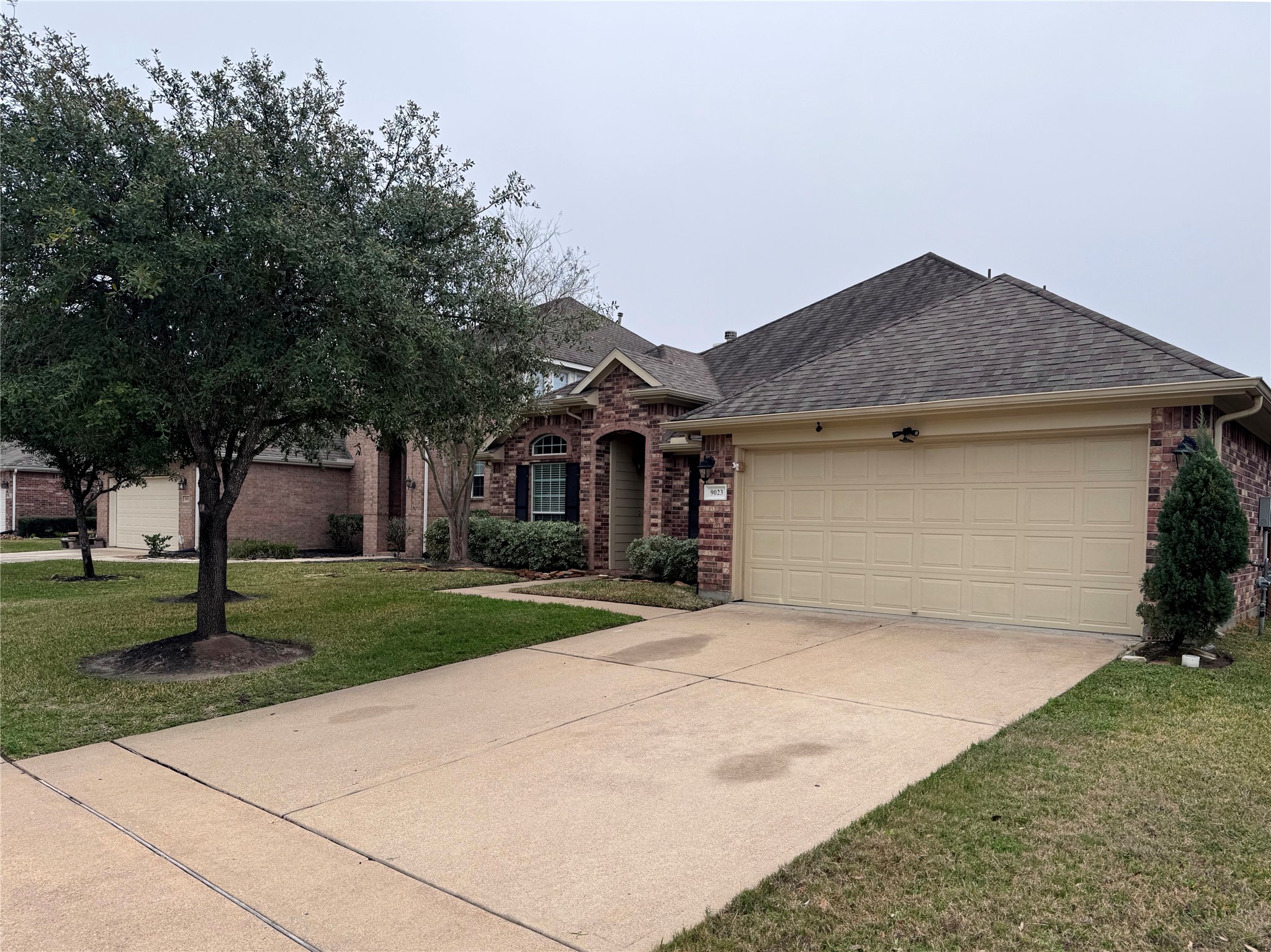 9023 Kinnel Lane Property Photo 3