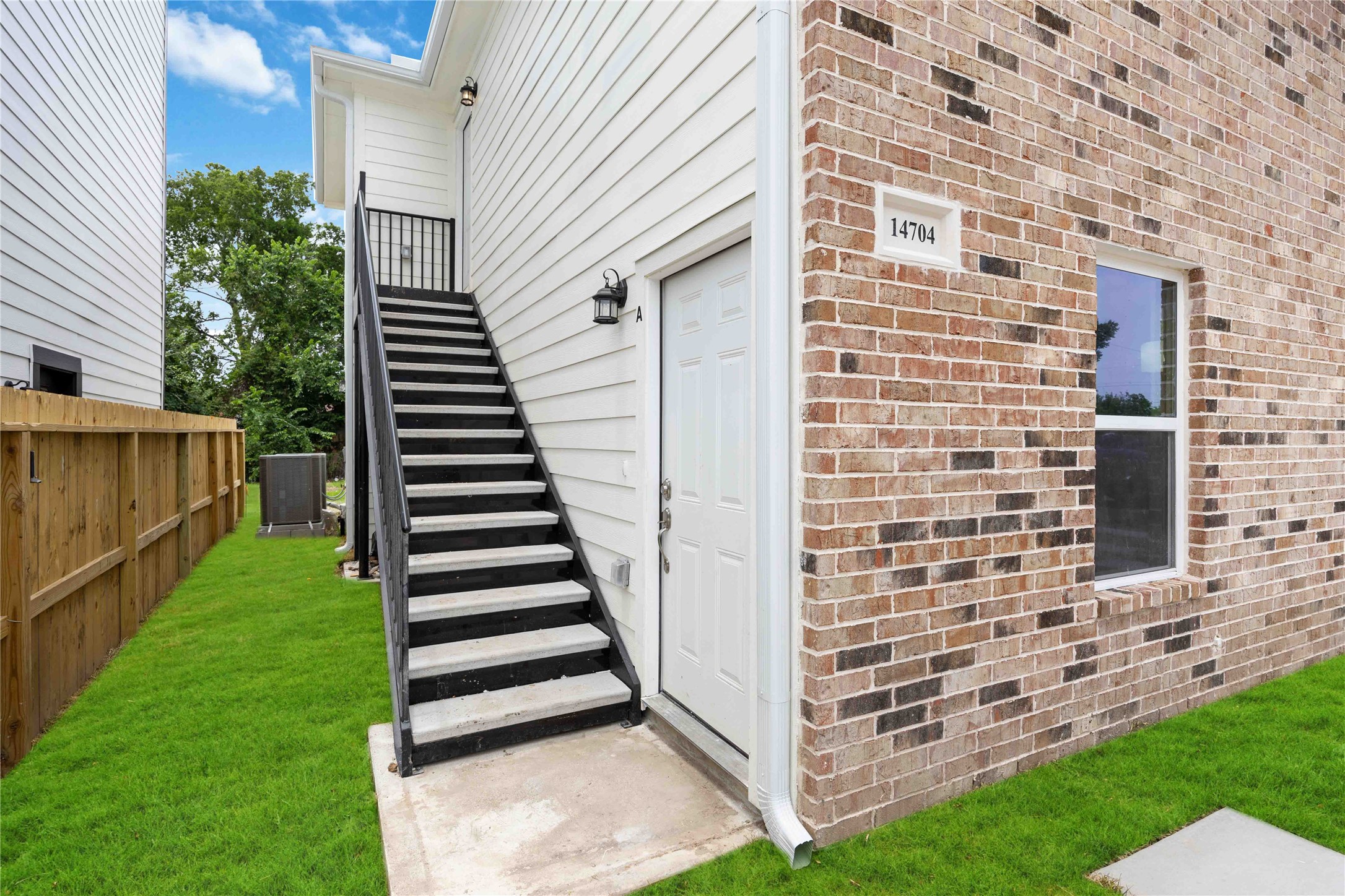 14704 Ohara Drive A Property Photo 2