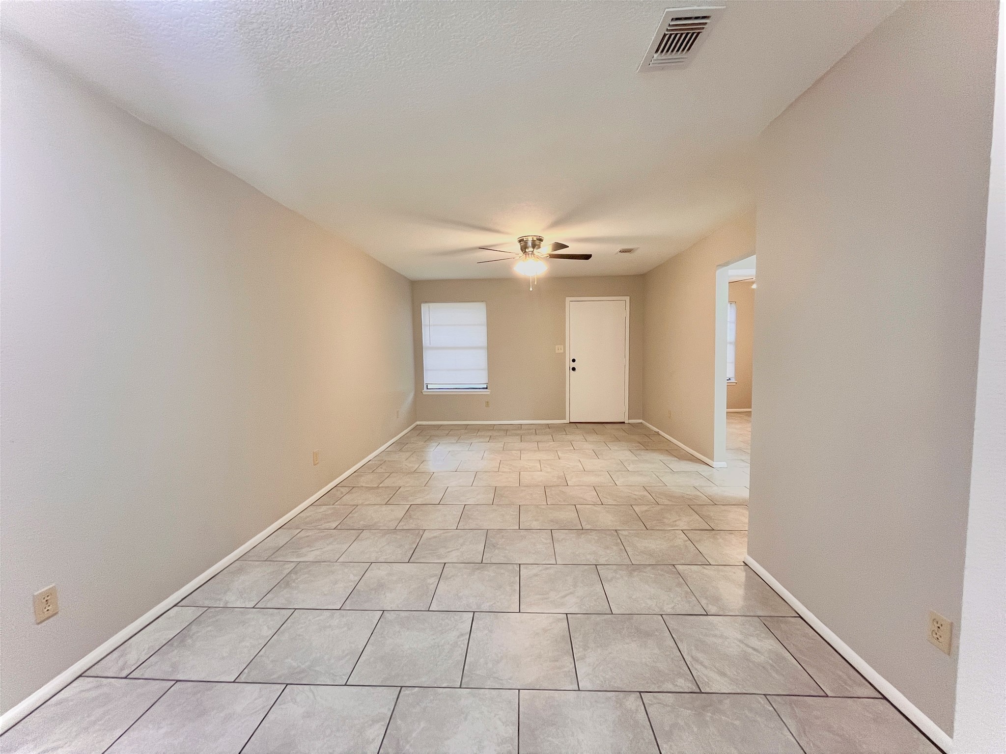 2100 Austin Street 23 Property Photo 5