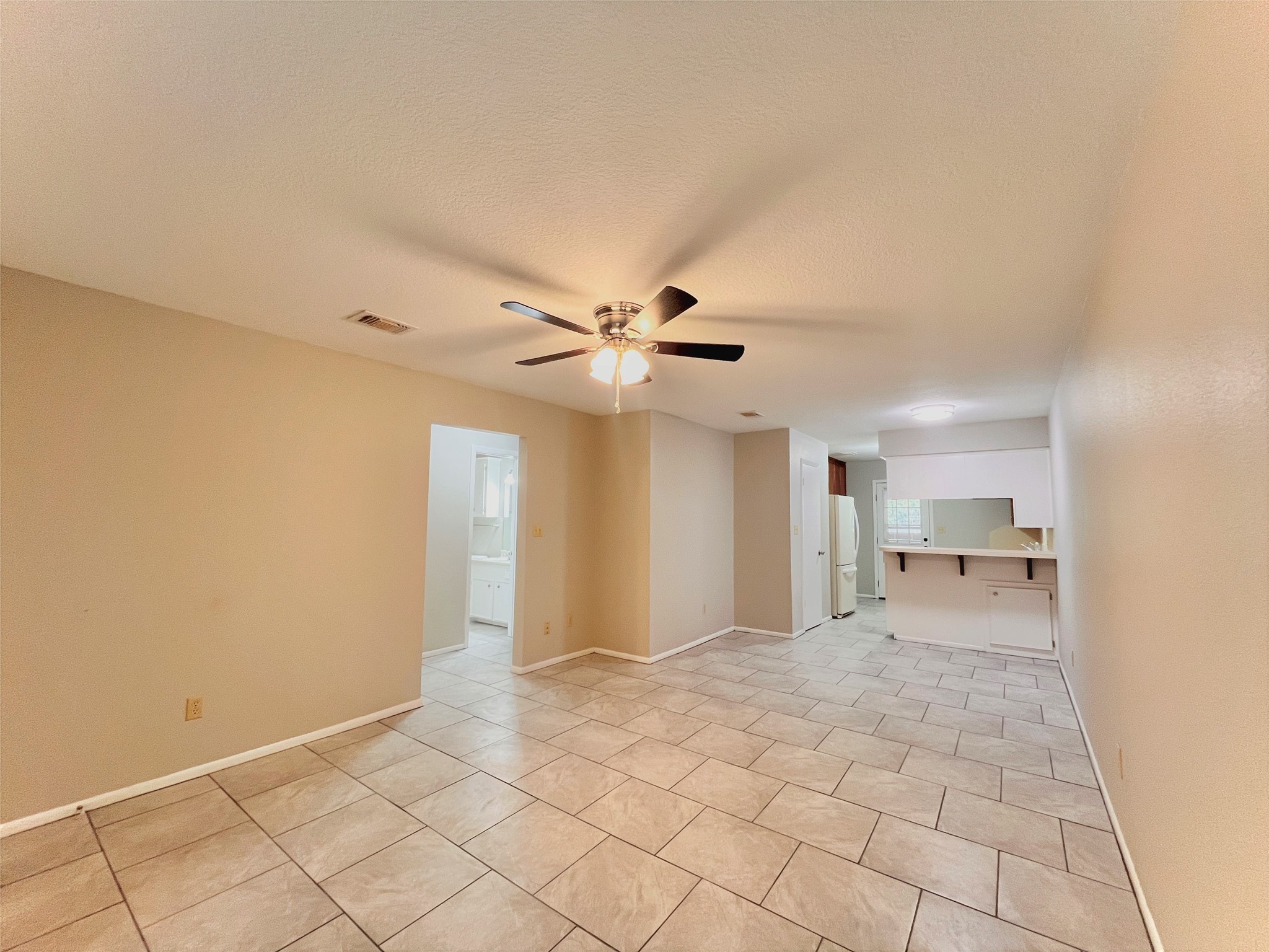 2100 Austin Street 23 Property Photo 6