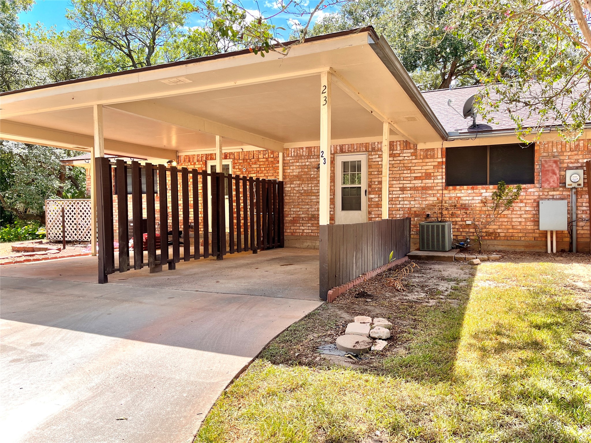 2100 Austin Street 23 Property Photo 17