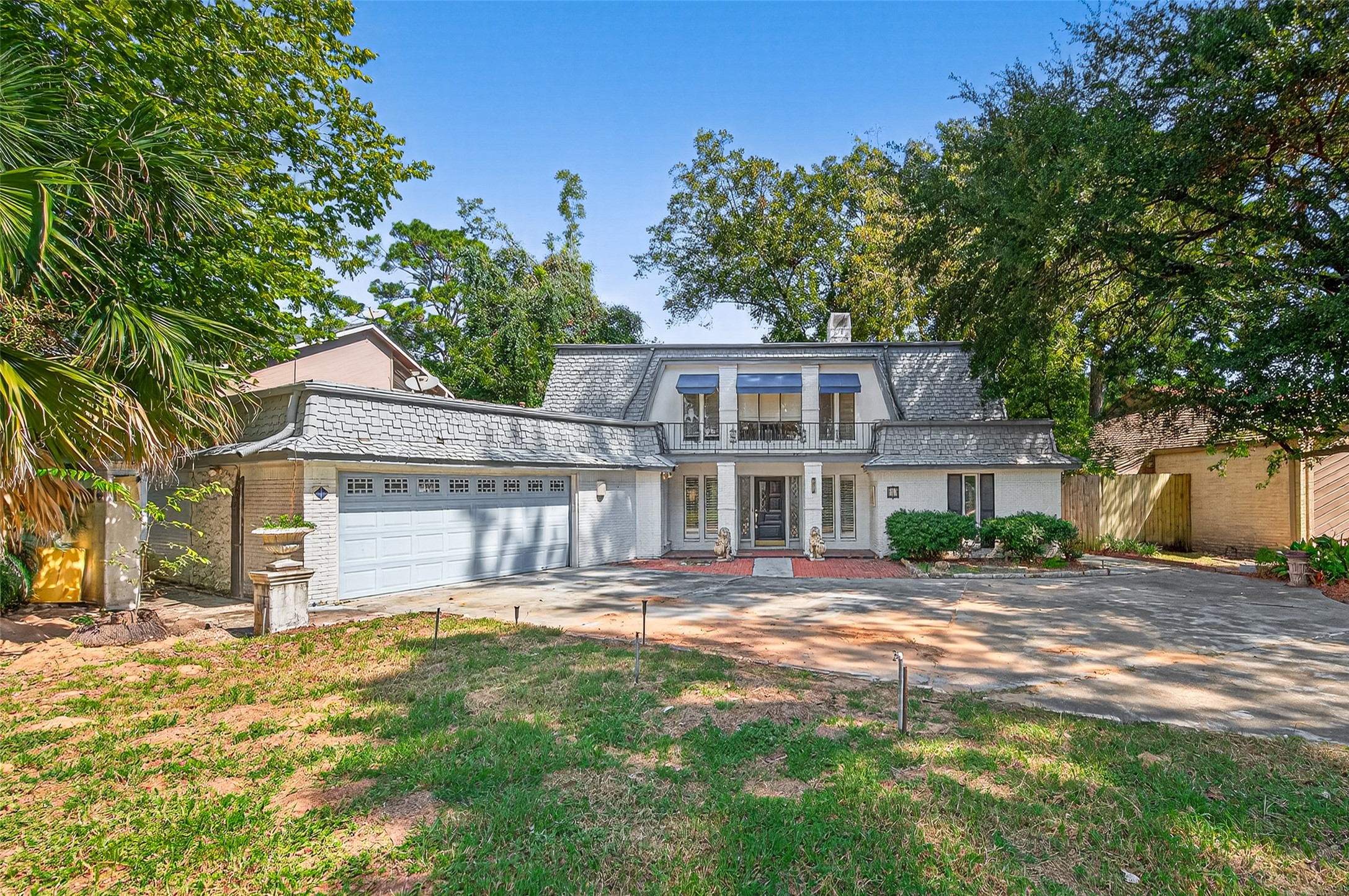 82 April Wind Drive S Property Photo 1