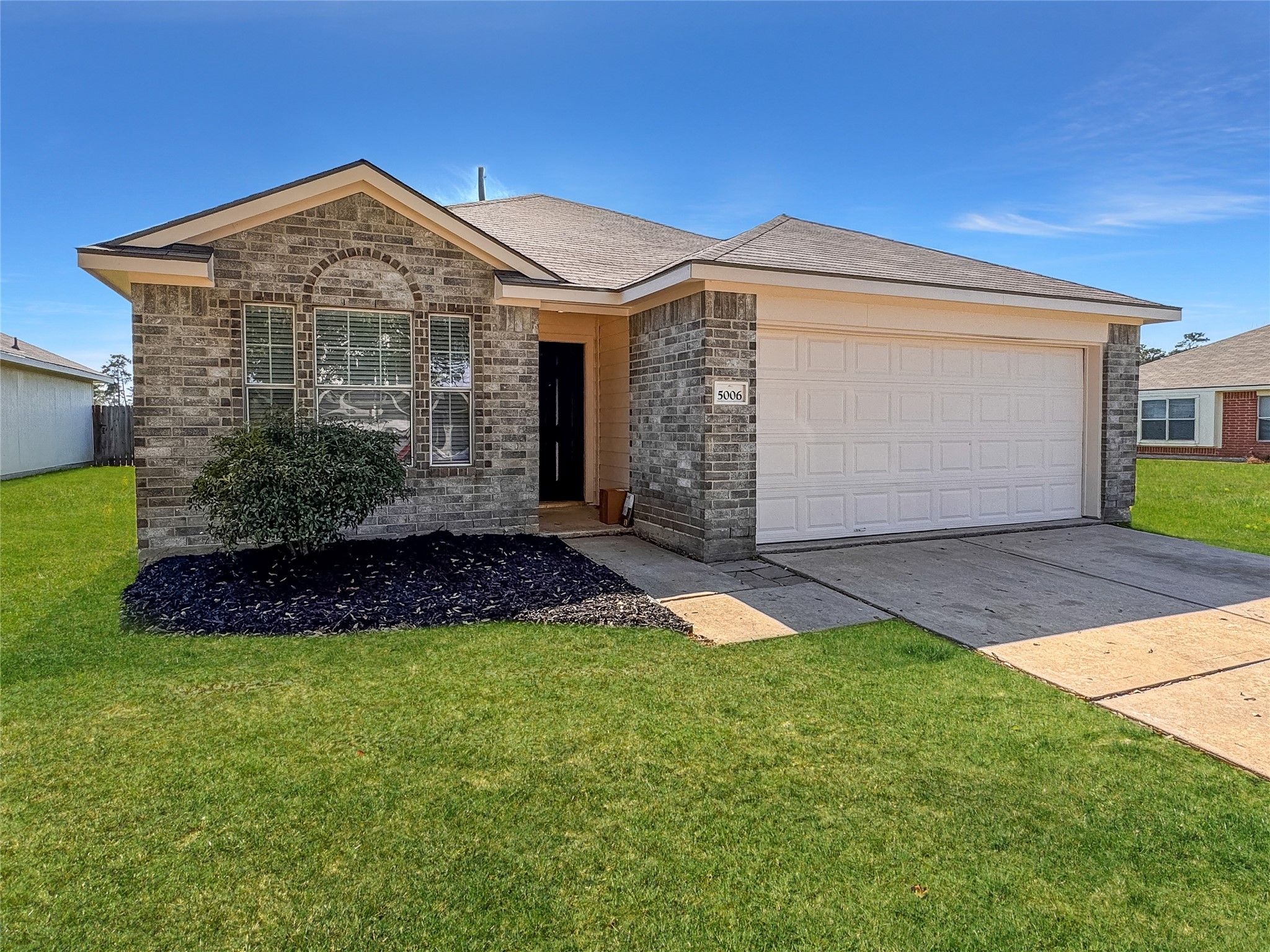 5006 Winding View Lane Property Photo 1