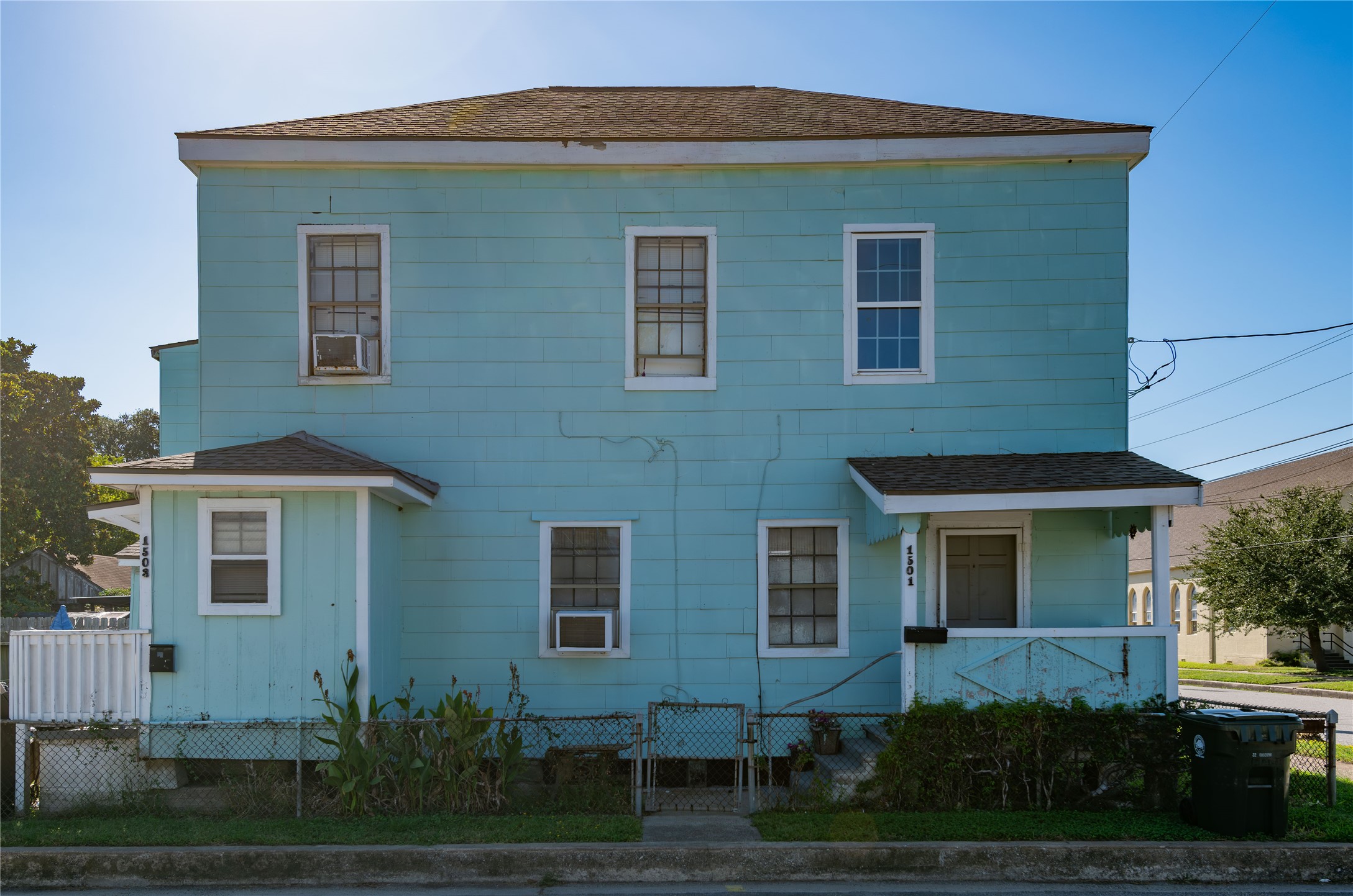 1501 / 1503 J H Clouser Street Property Photo 1