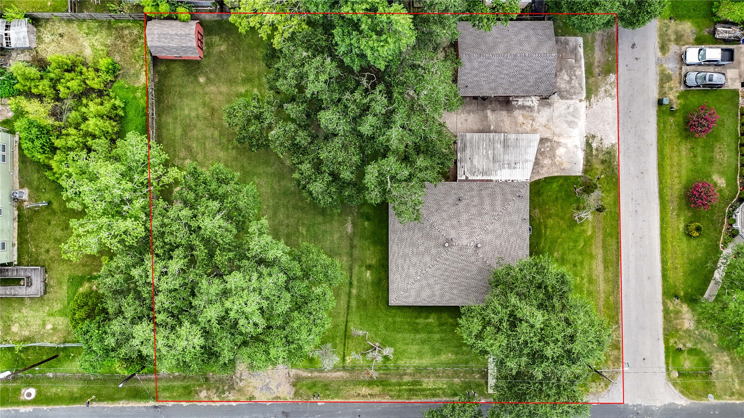 4704 1st Street Property Photo 10