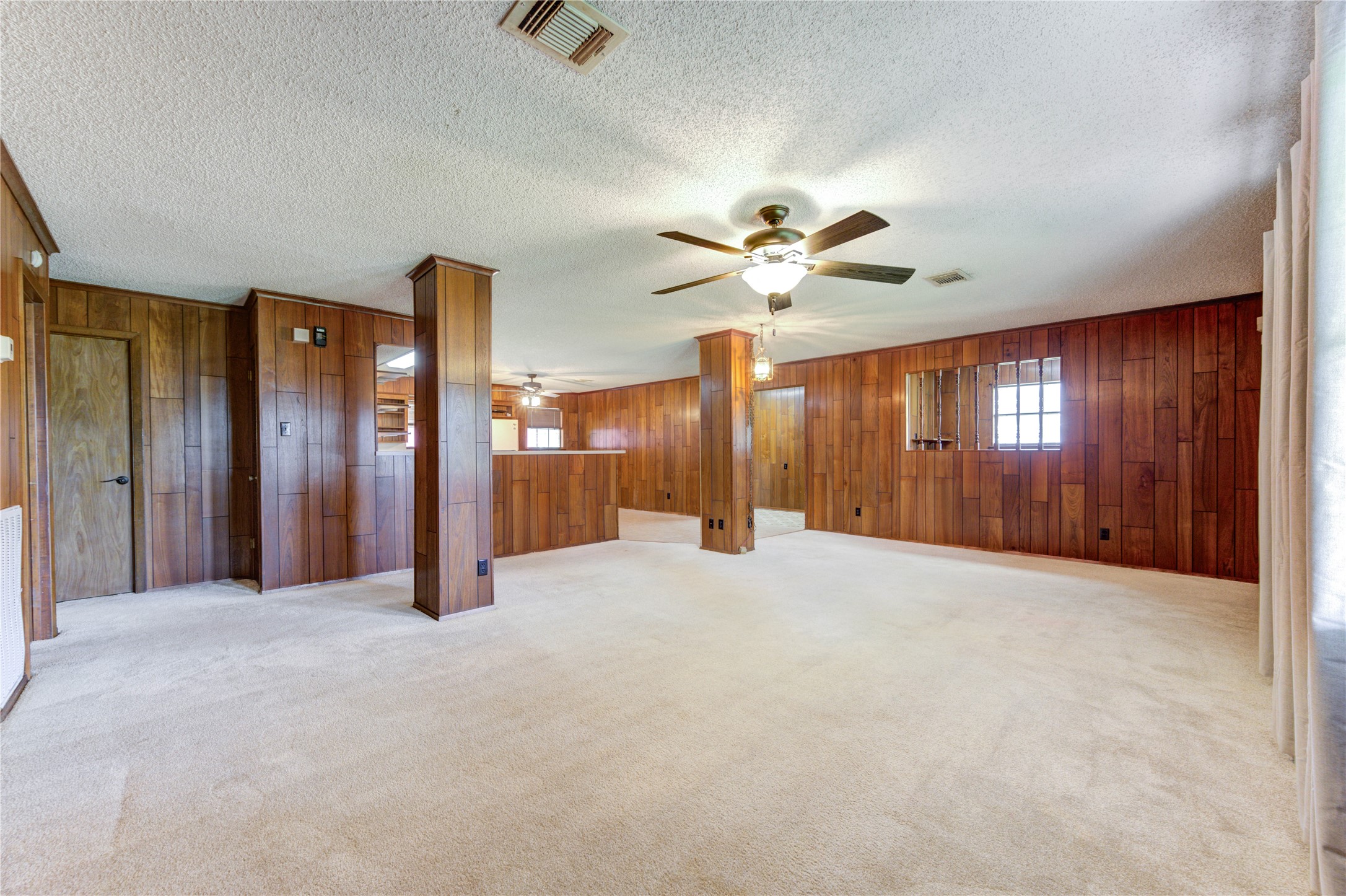 4704 1st Street Property Photo 13