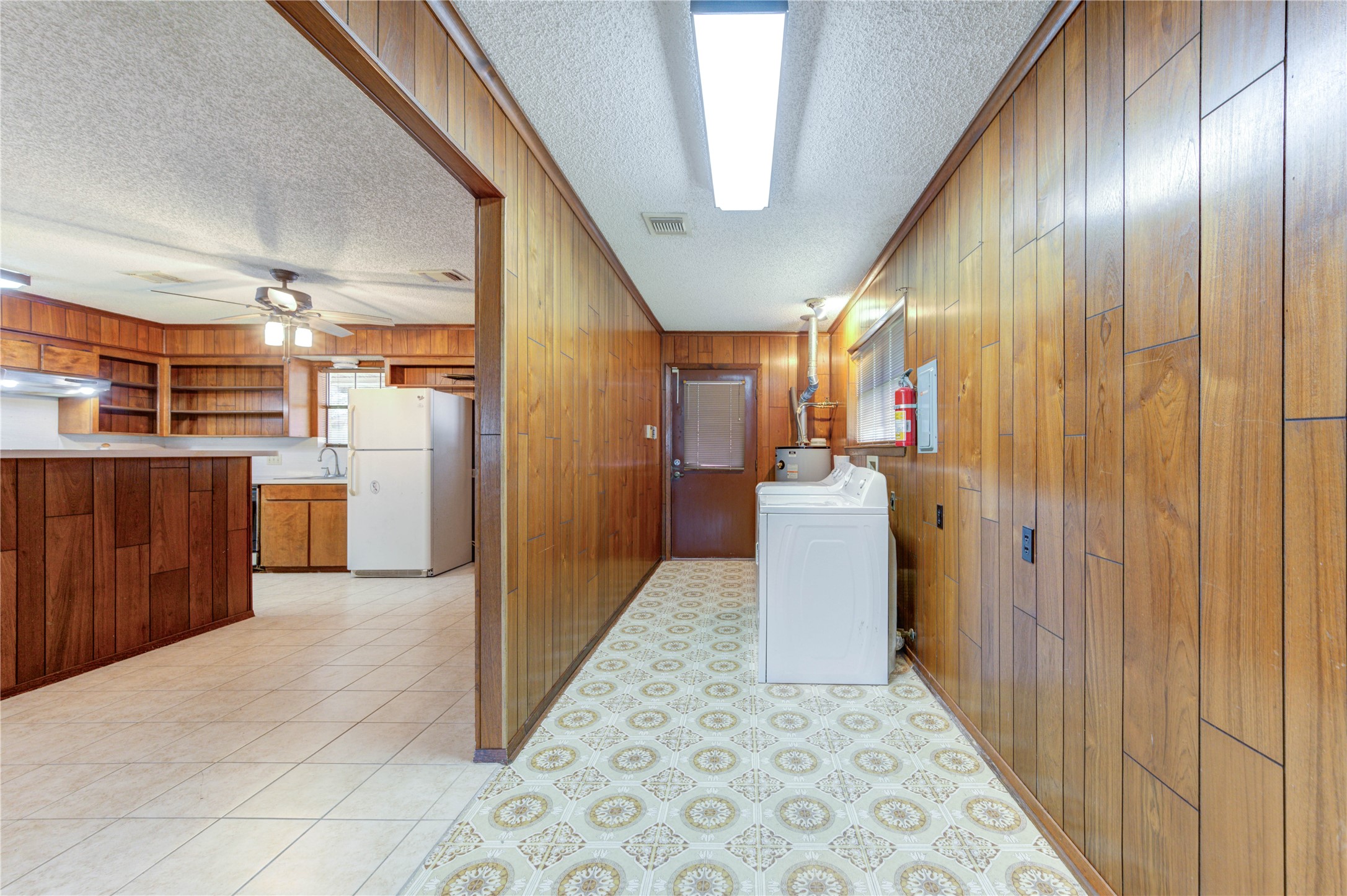 4704 1st Street Property Photo 20