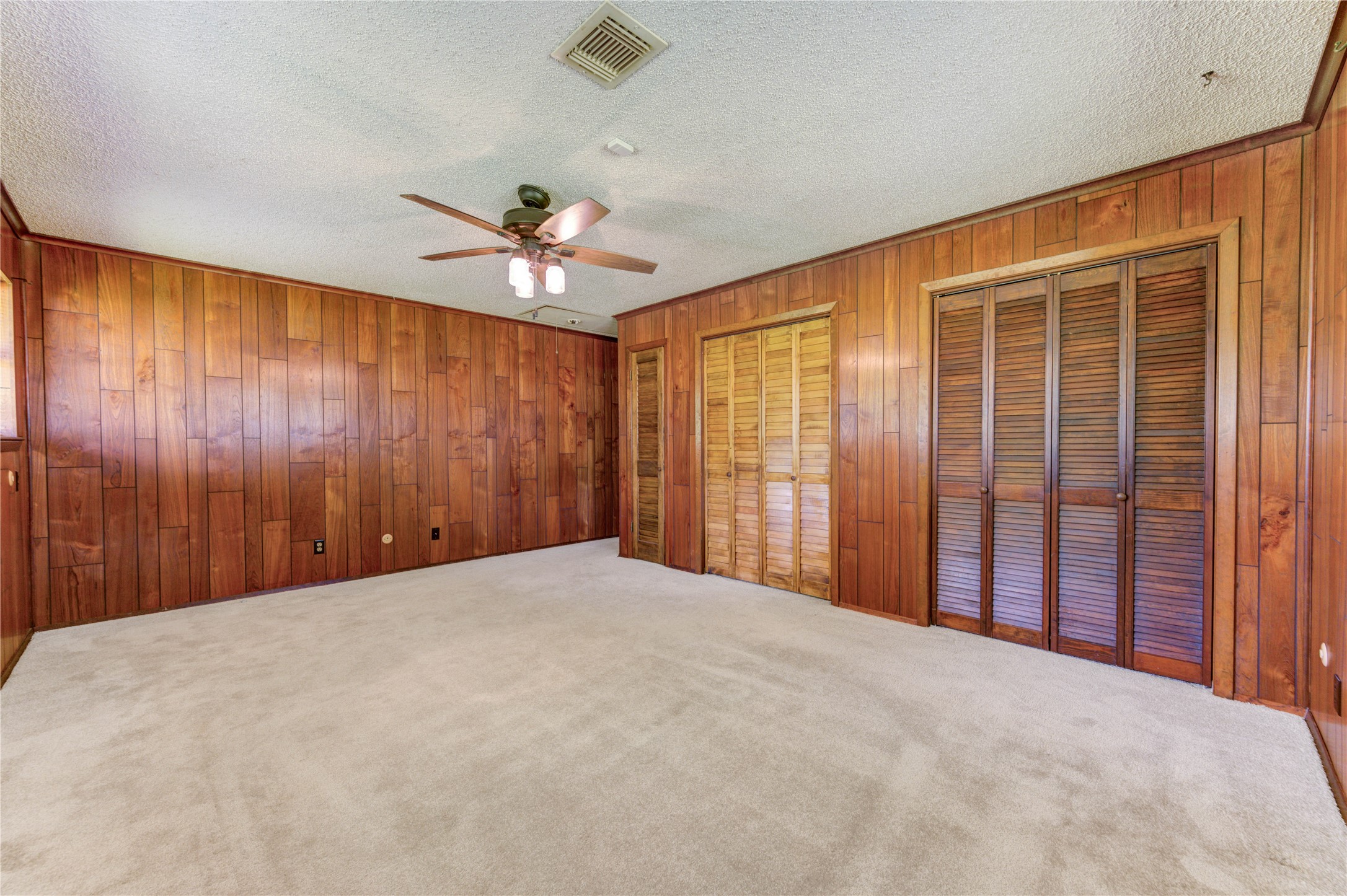 4704 1st Street Property Photo 23
