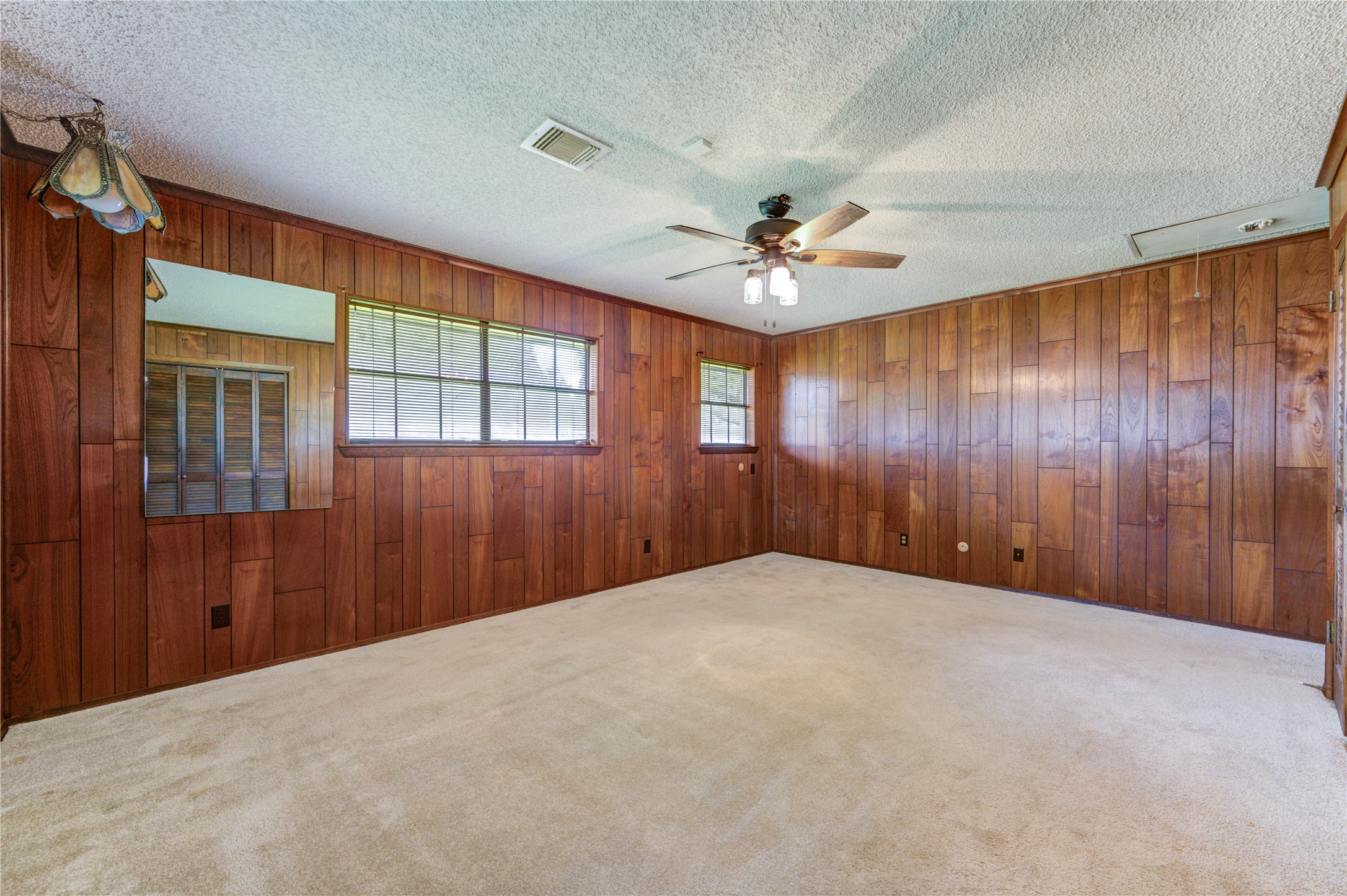 4704 1st Street Property Photo 26