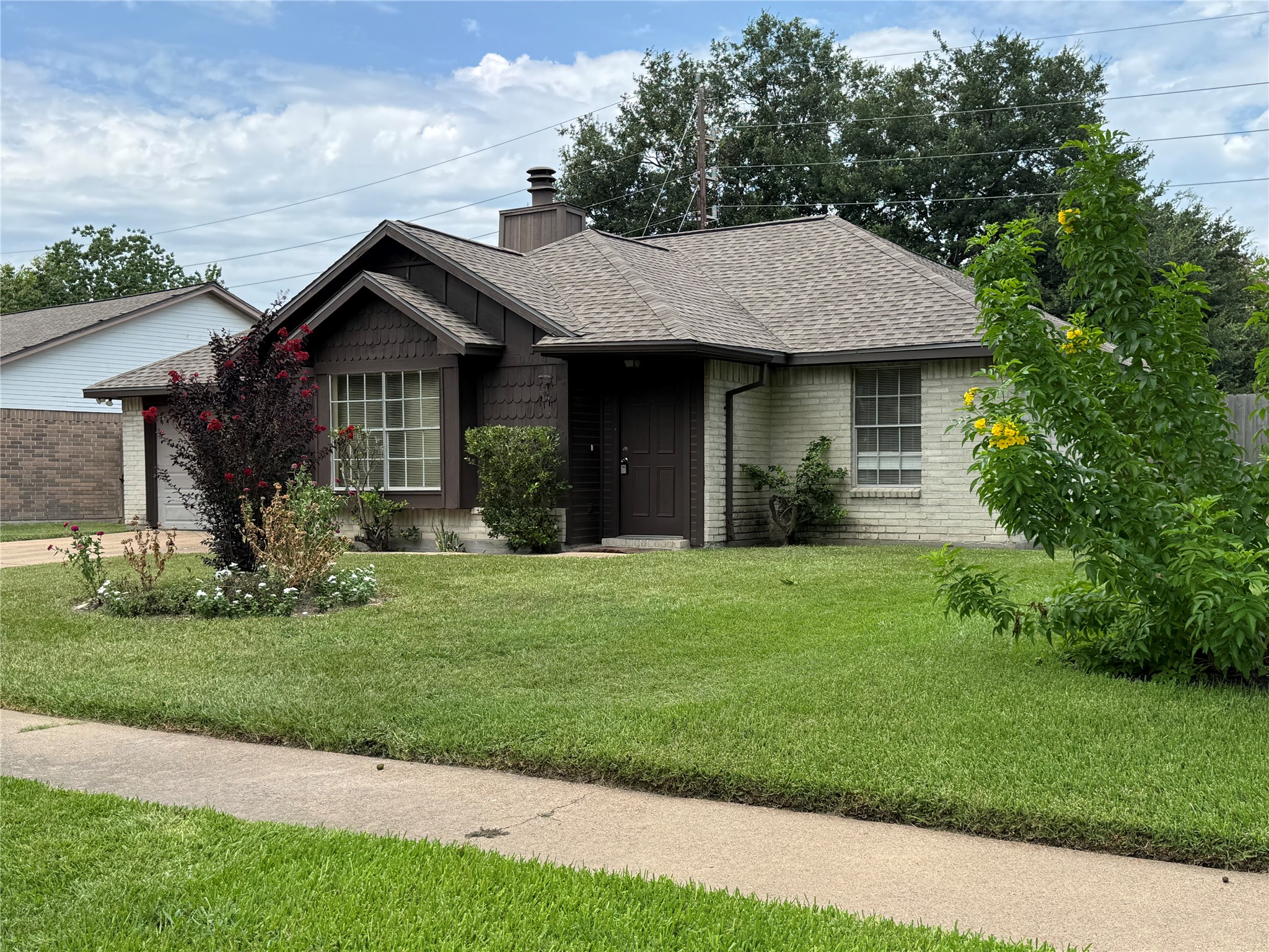 10014 Sand Pass Lane Property Photo 1