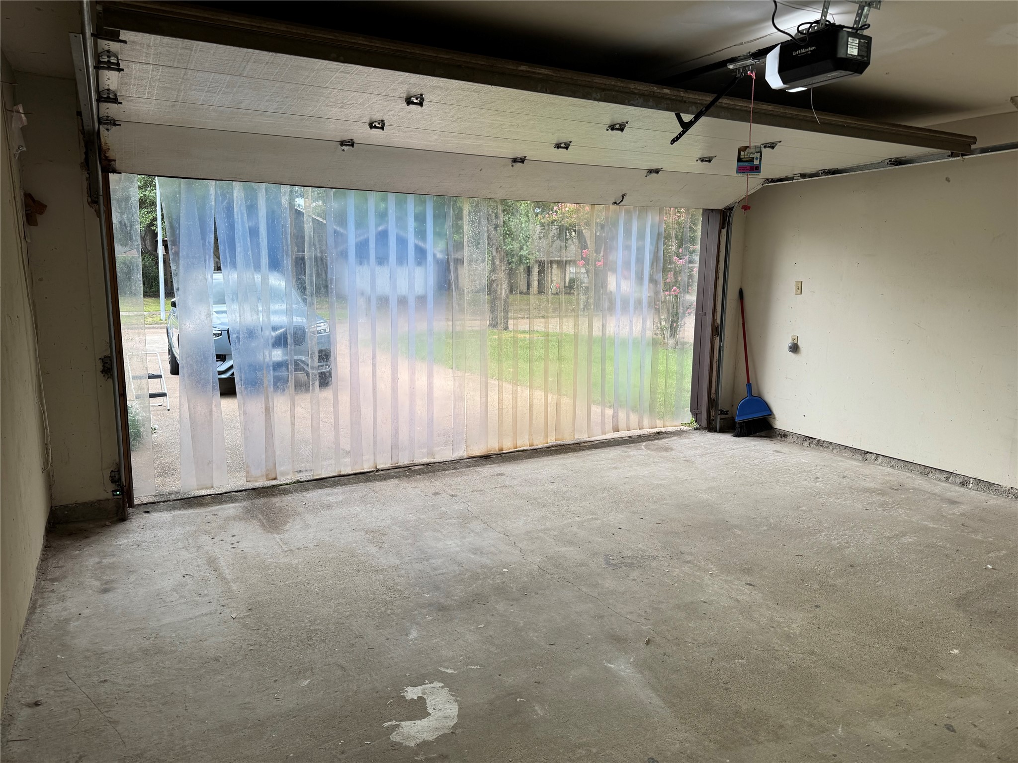 10014 Sand Pass Lane Property Photo 21