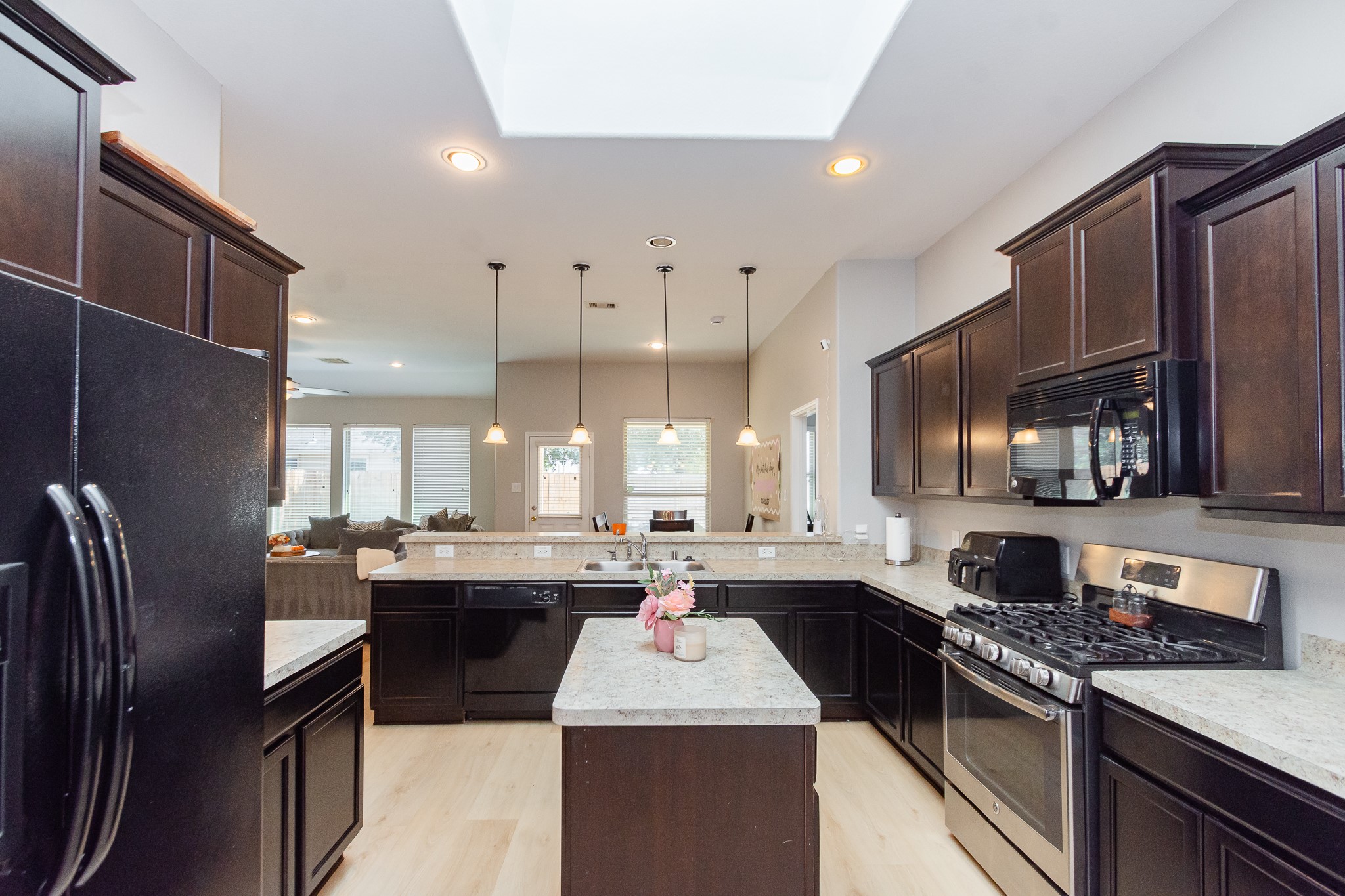 11431 Vassal Crossing Property Photo 8