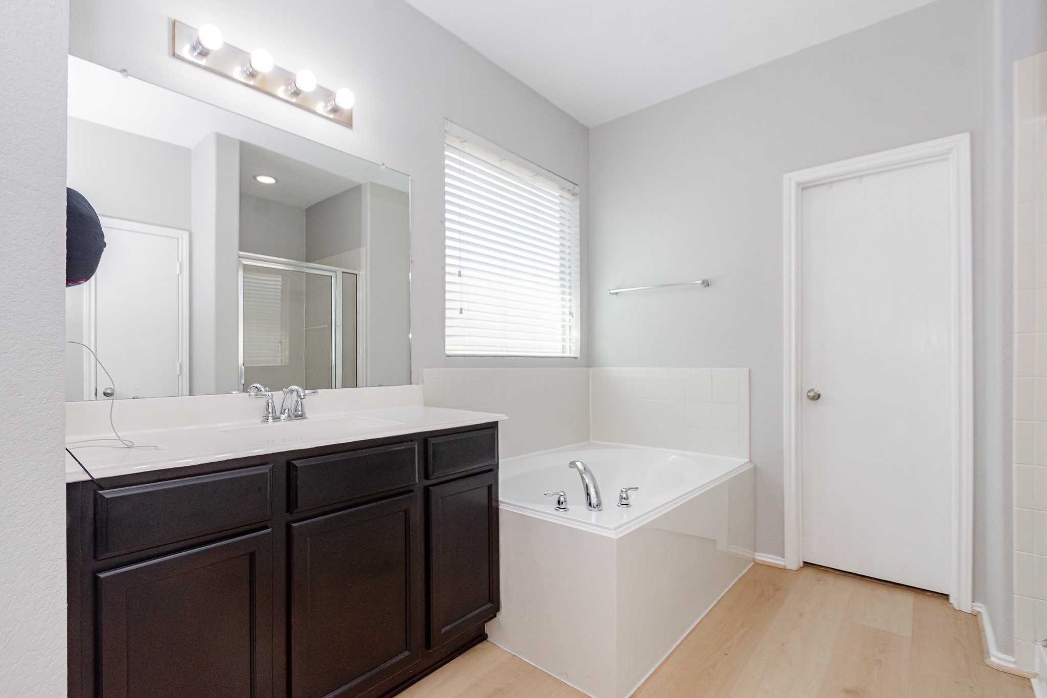 11431 Vassal Crossing Property Photo 17
