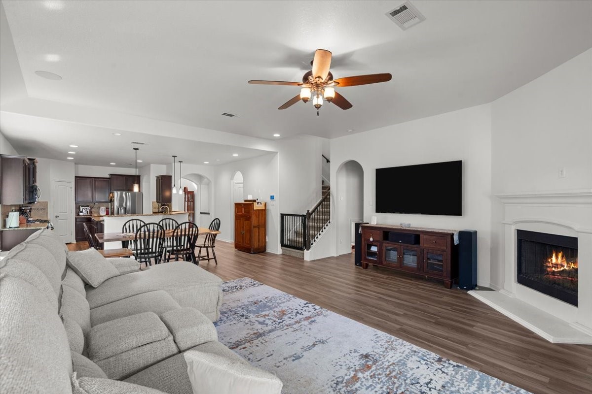 944 Francesca Court Property Photo 17