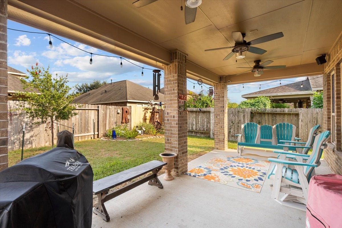 944 Francesca Court Property Photo 37