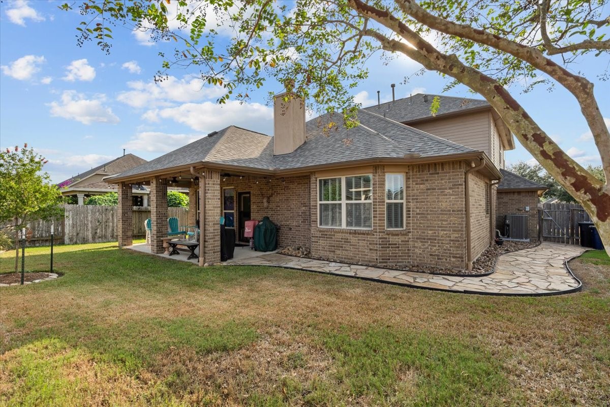 944 Francesca Court Property Photo 41