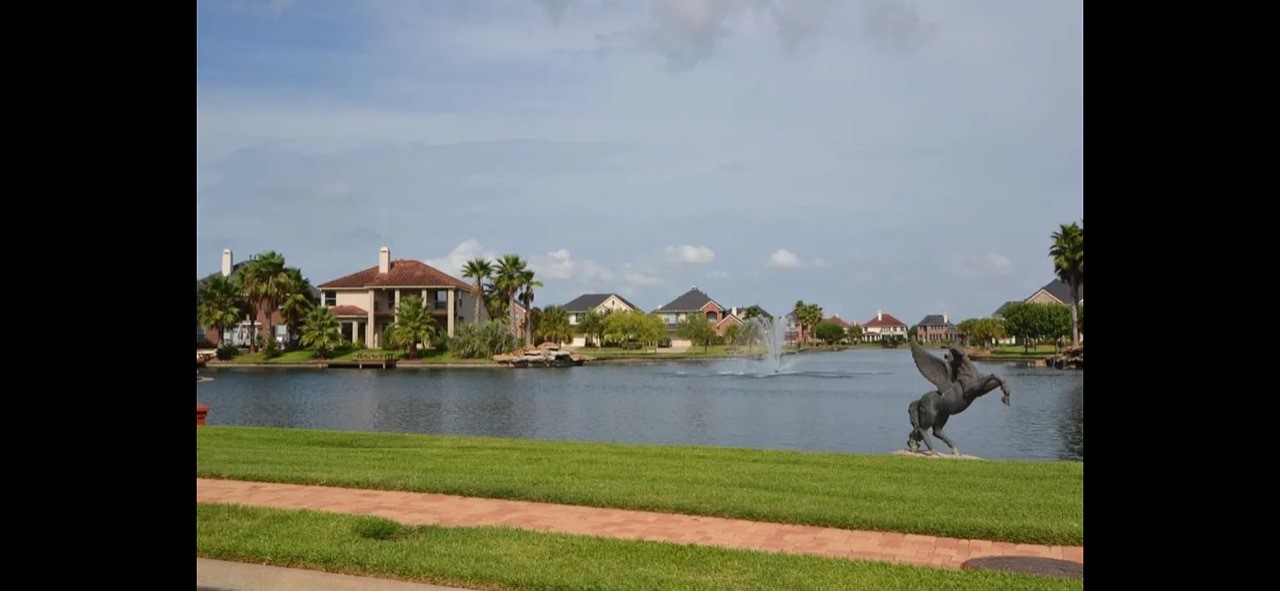 14207 Cairns Court Property Photo 14