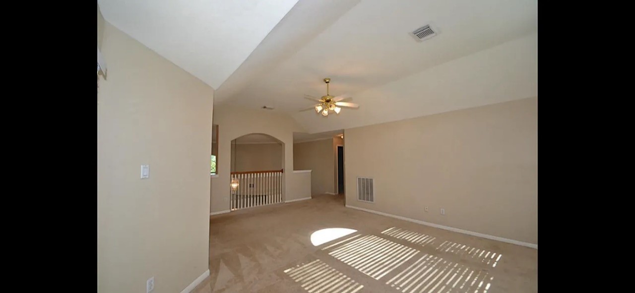 14207 Cairns Court Property Photo 17
