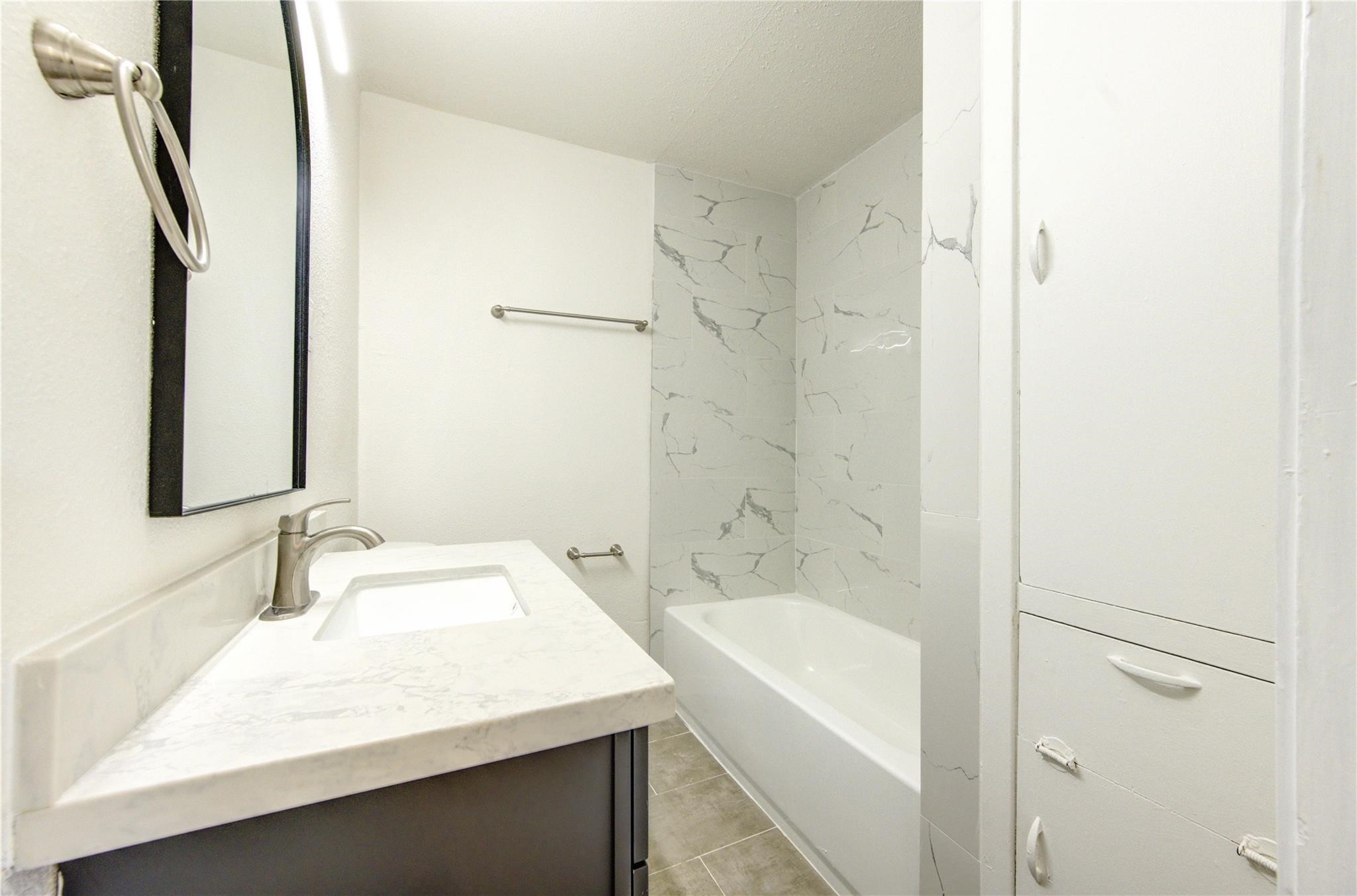 4914 Pershing Street Property Photo 21