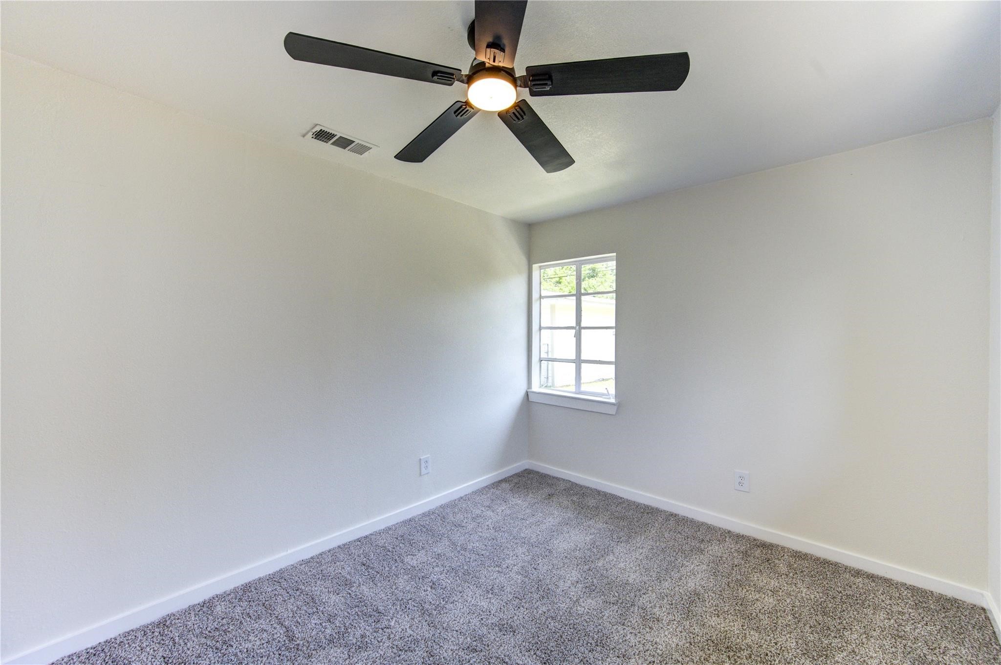 4914 Pershing Street Property Photo 37