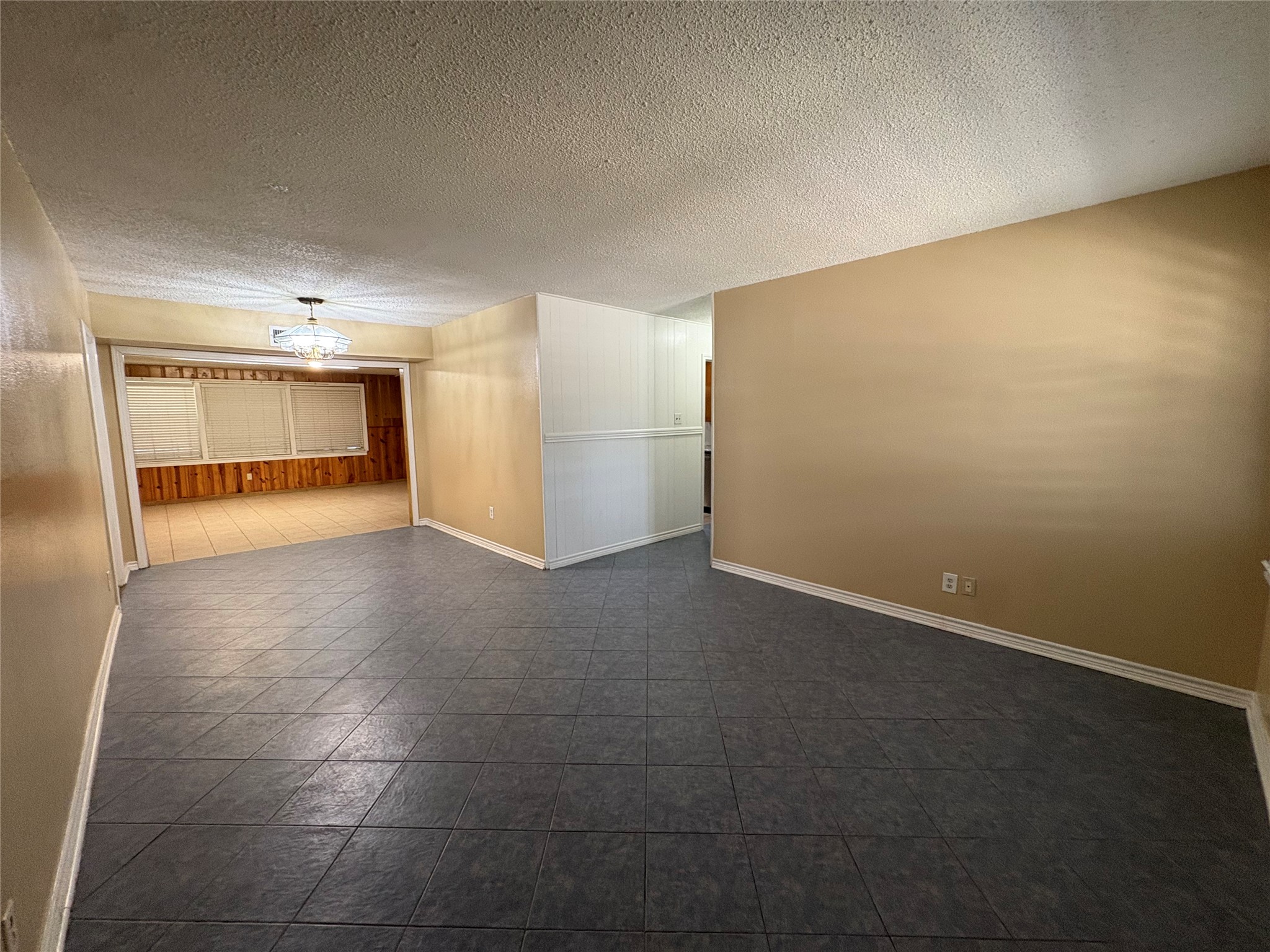 106 Barracuda Avenue Property Photo 4