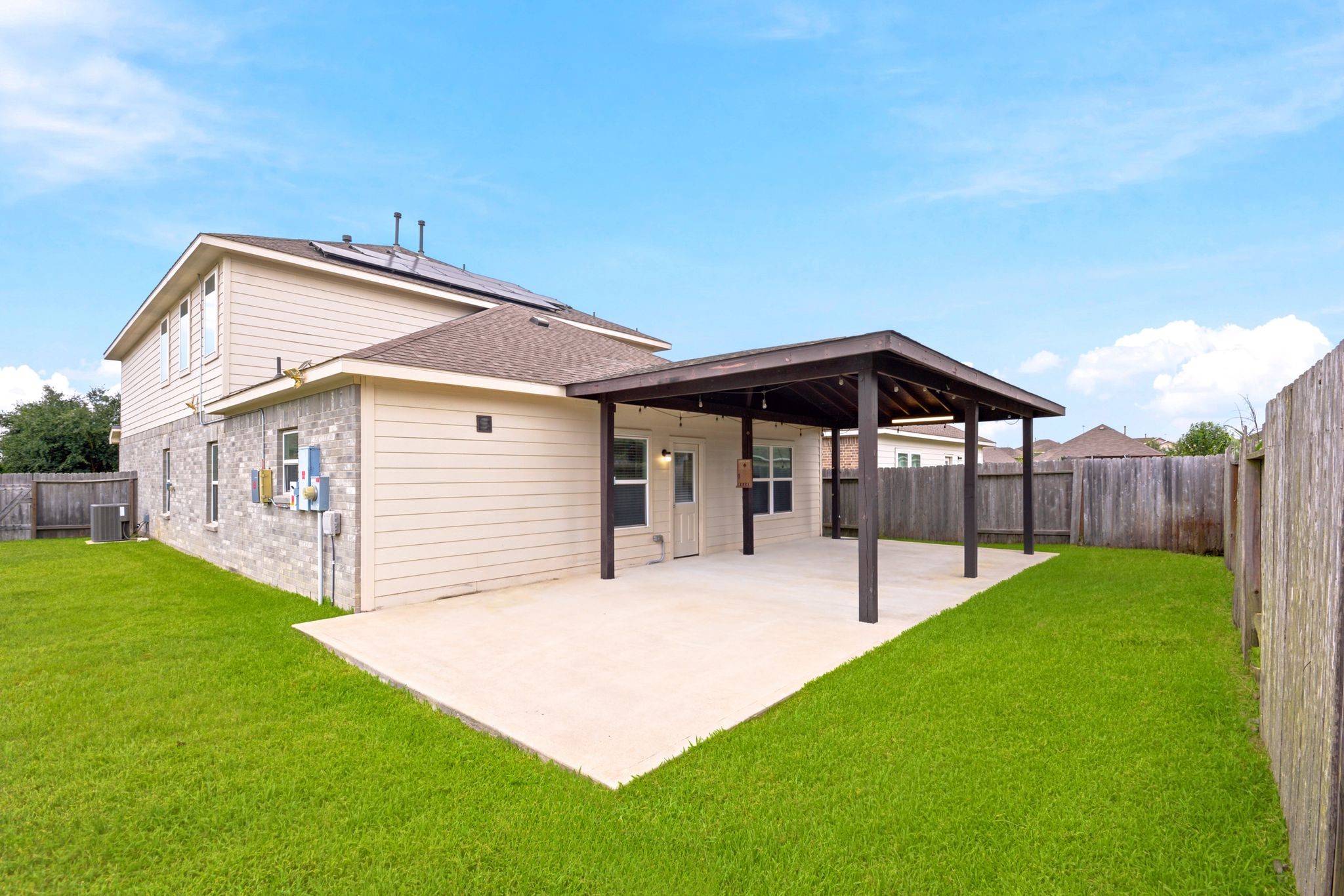 16203 Centennial Light Drive Property Photo 3