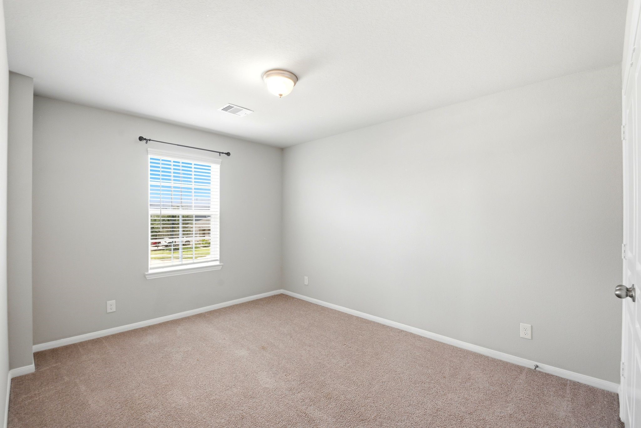 16203 Centennial Light Drive Property Photo 26