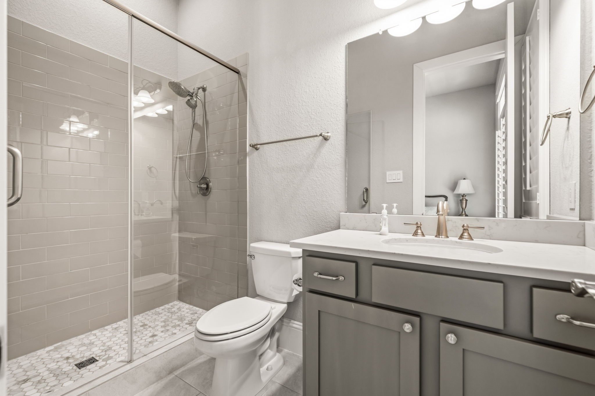2303 Bottlebrush Lane Property Photo 10