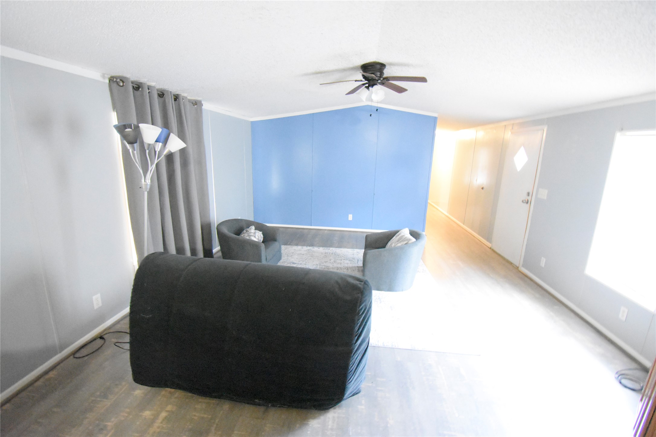 2 Lake View Lane Property Photo 7