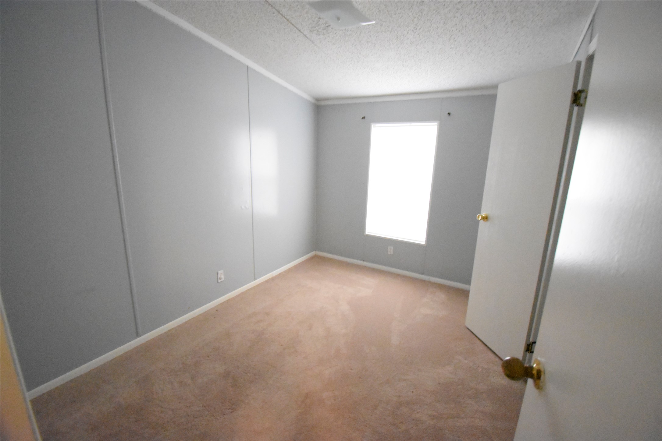 2 Lake View Lane Property Photo 10