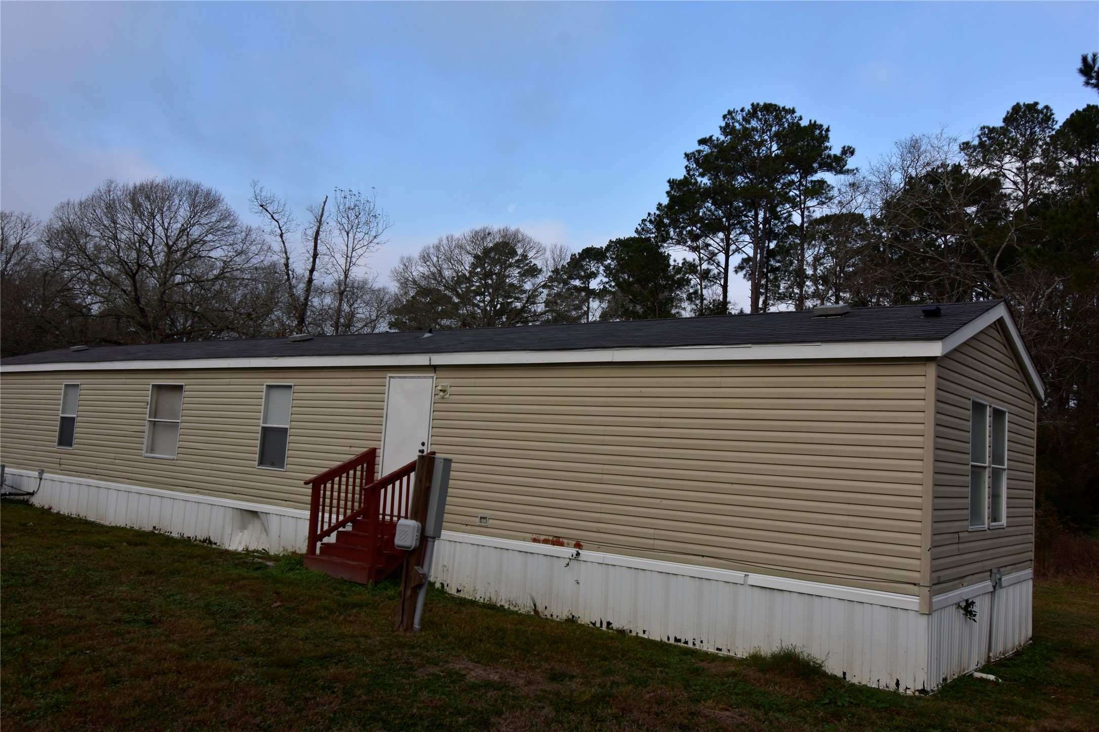 2 Lake View Lane Property Photo 22