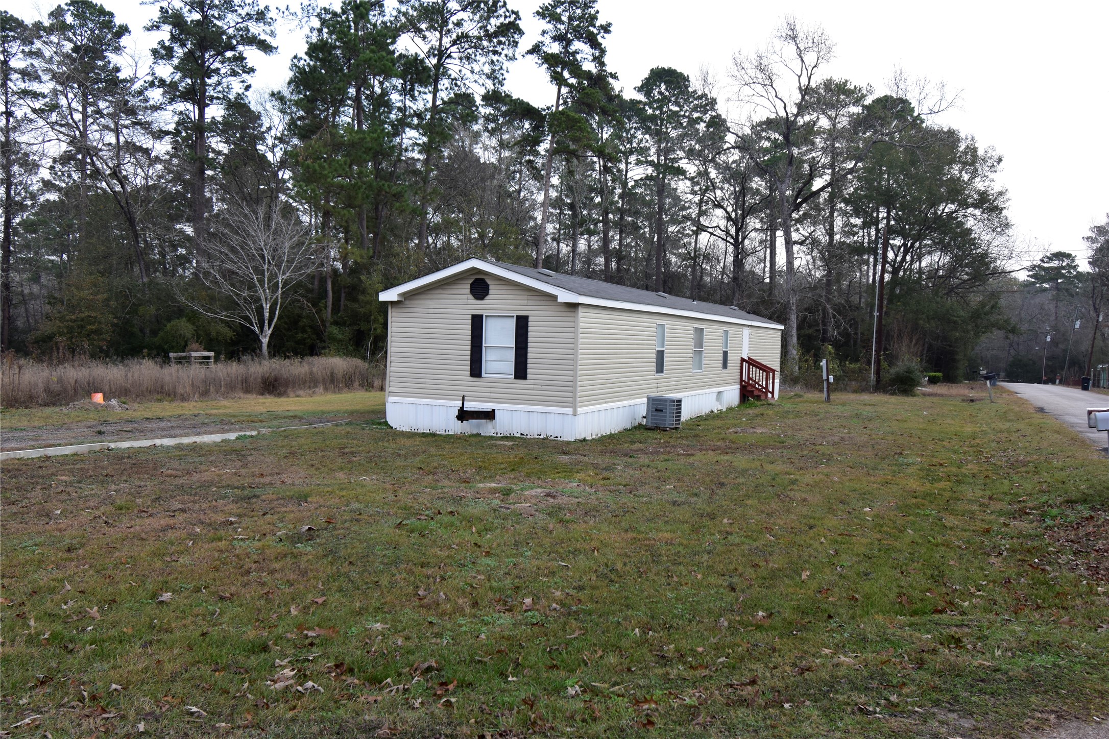 2 Lake View Lane Property Photo 27