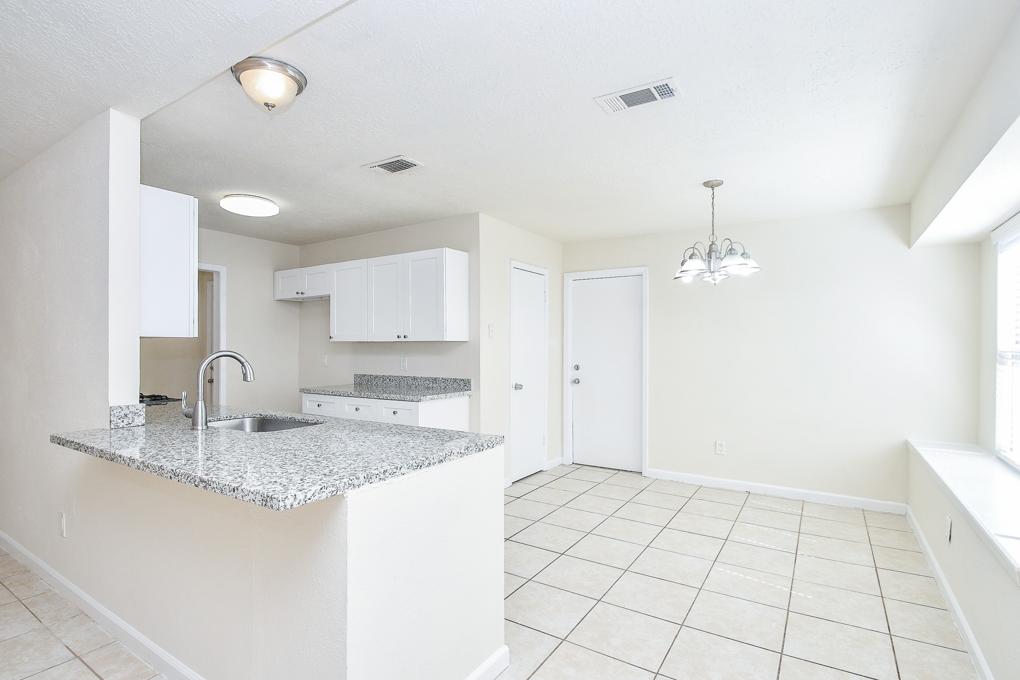 19739 Redroot Drive Property Photo 14