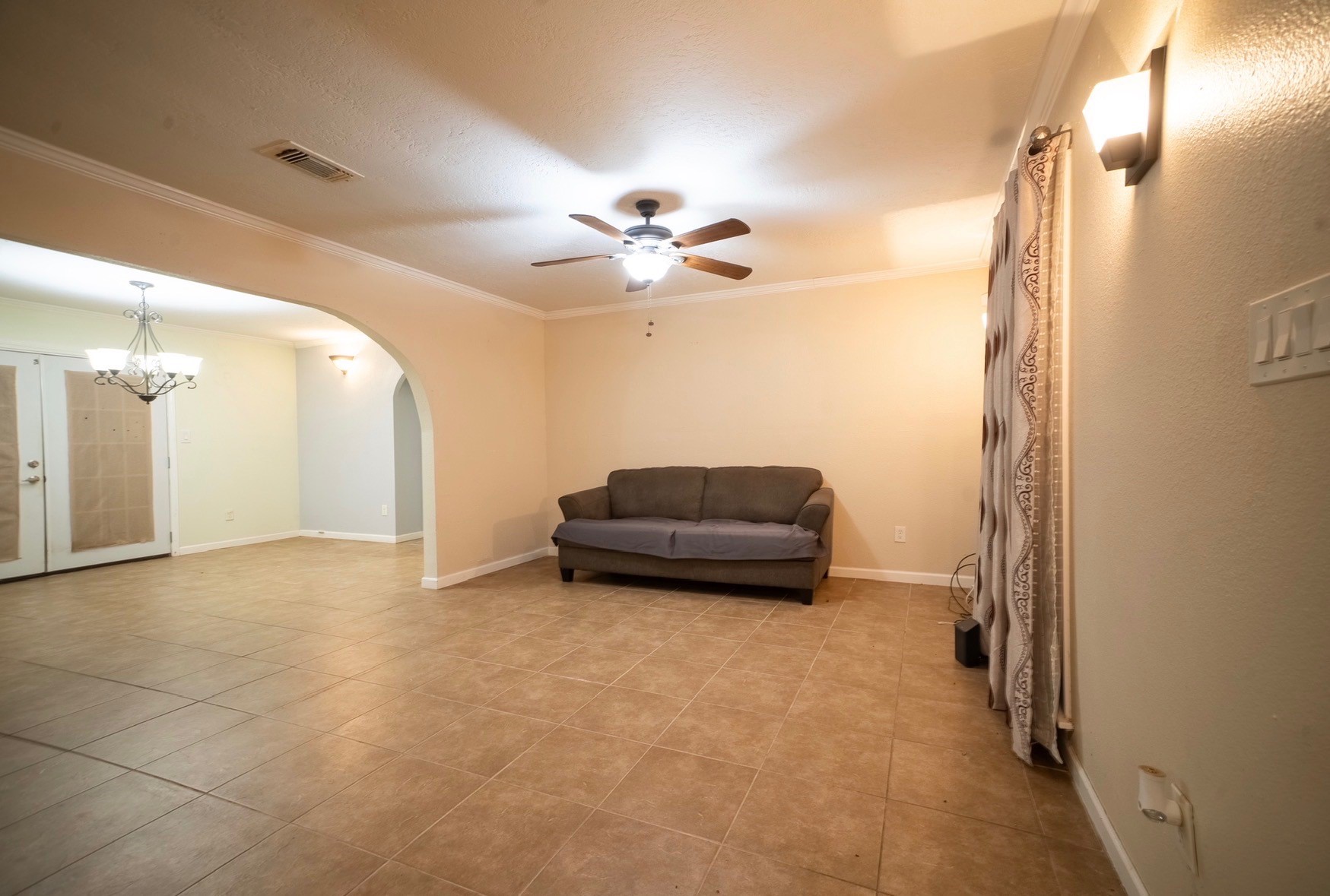 2117 Pecan Street Property Photo 5
