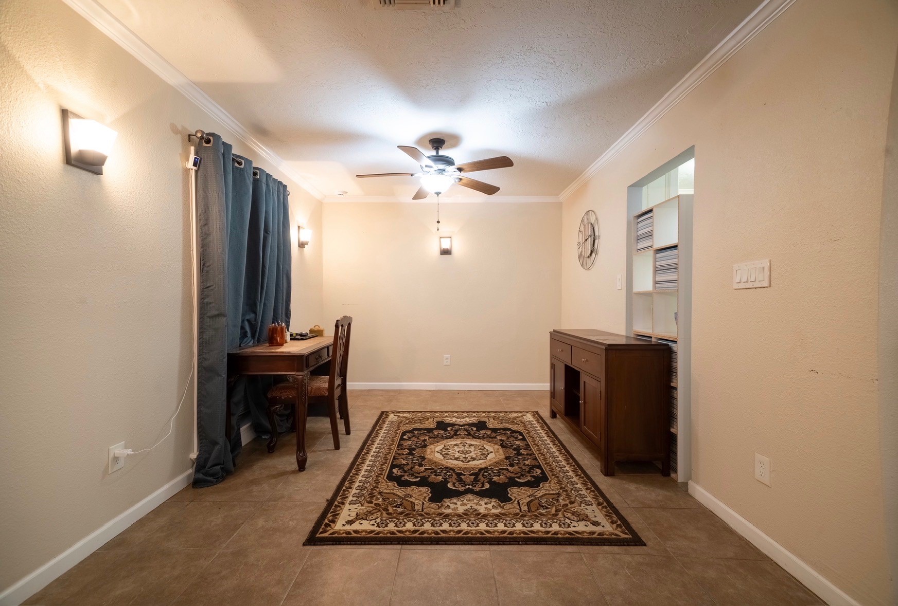 2117 Pecan Street Property Photo 6