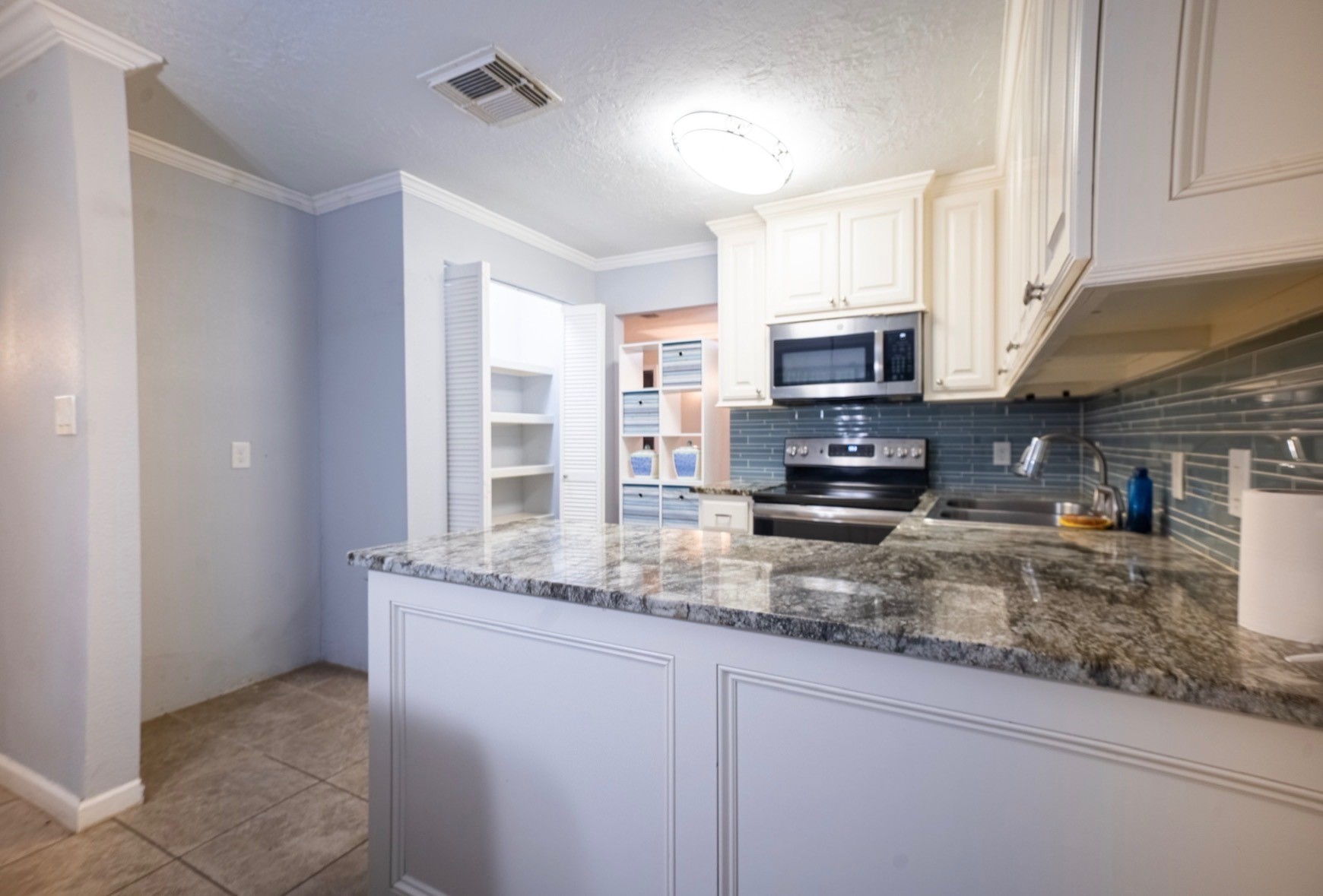 2117 Pecan Street Property Photo 10