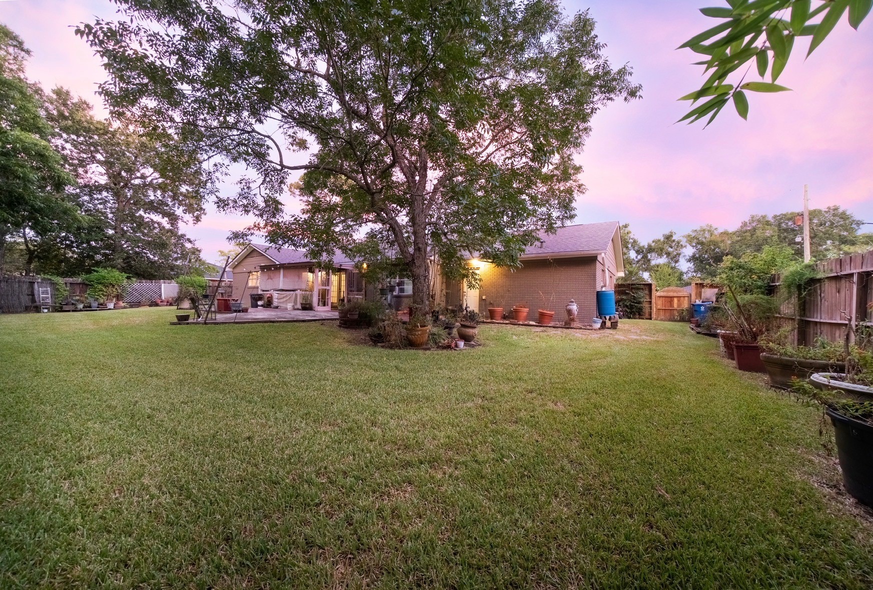 2117 Pecan Street Property Photo 18