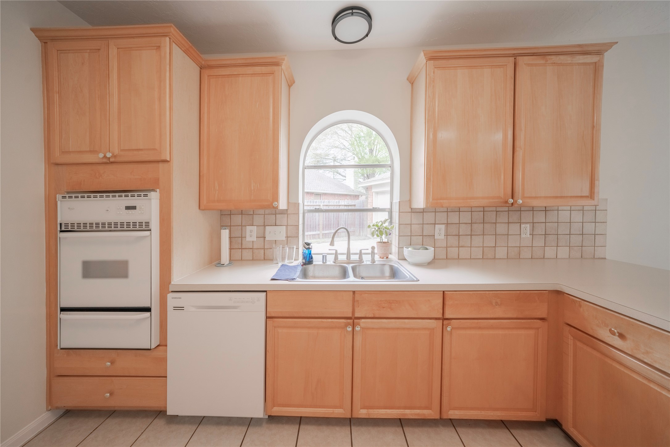 20834 Rivershire Lane Property Photo 24