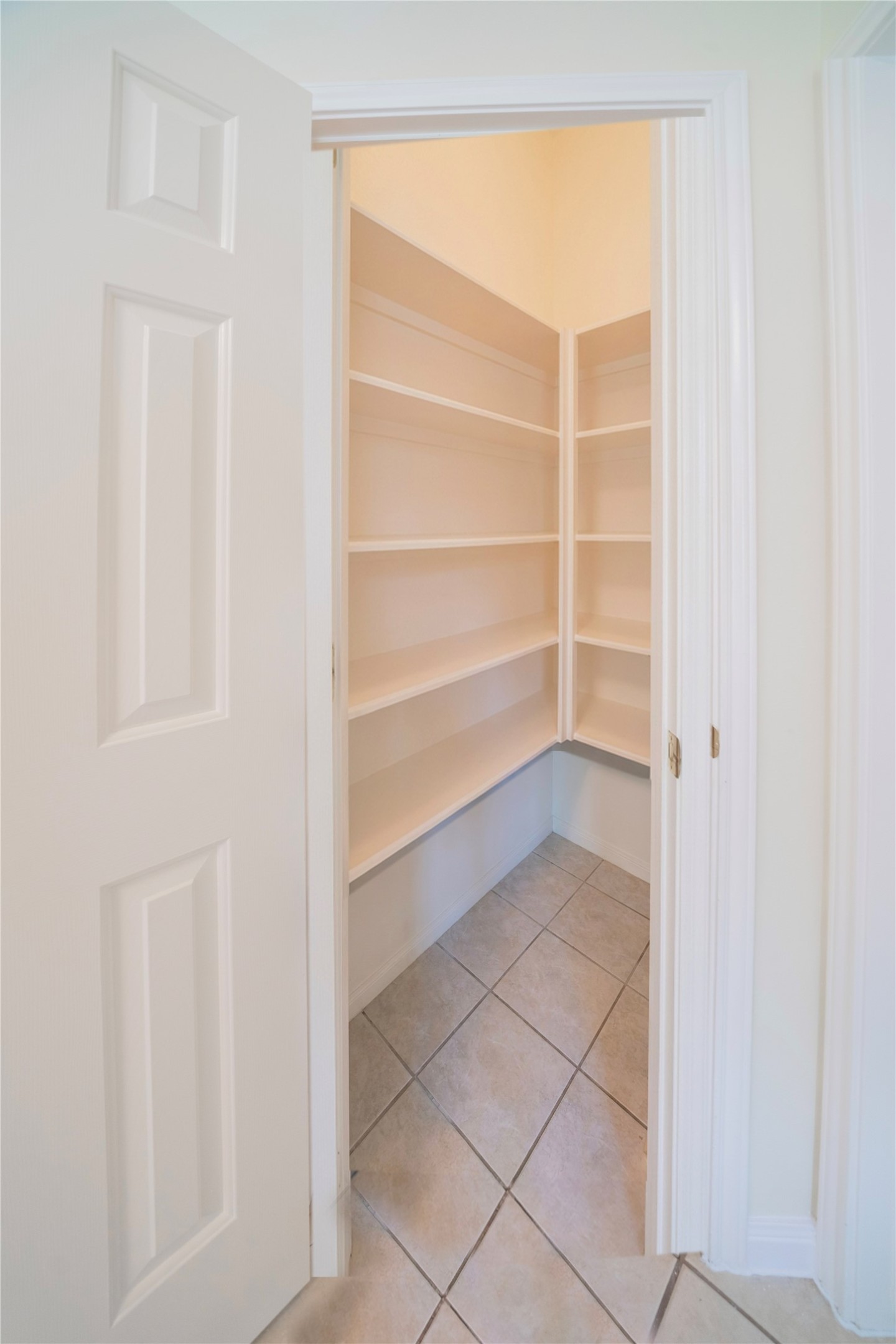 20834 Rivershire Lane Property Photo 25