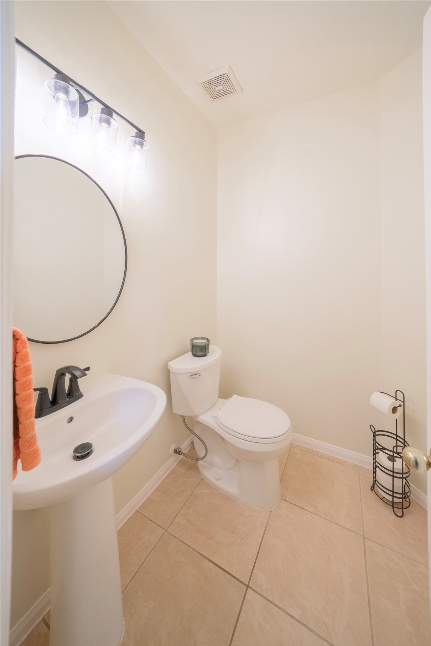 20834 Rivershire Lane Property Photo 28