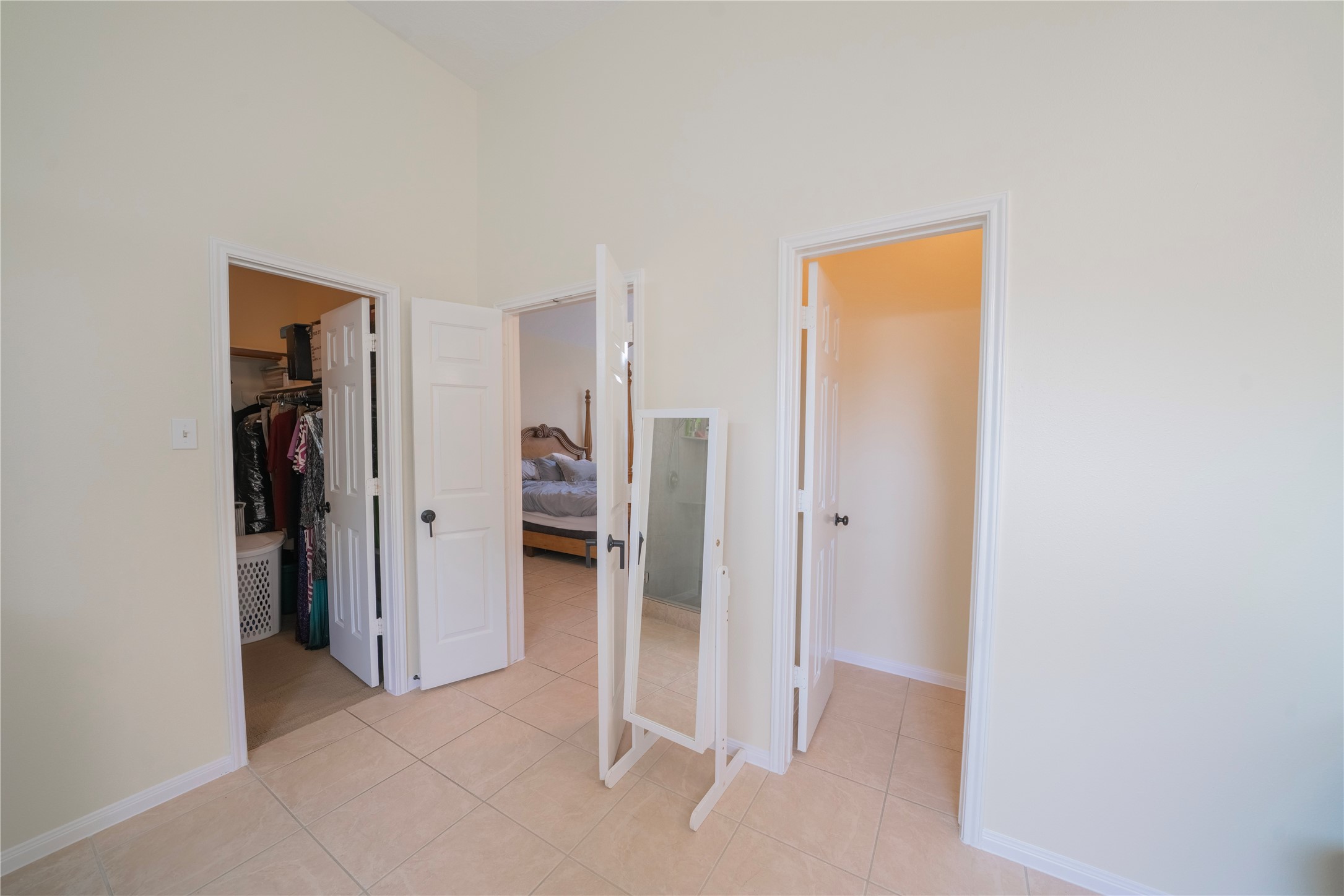 20834 Rivershire Lane Property Photo 32
